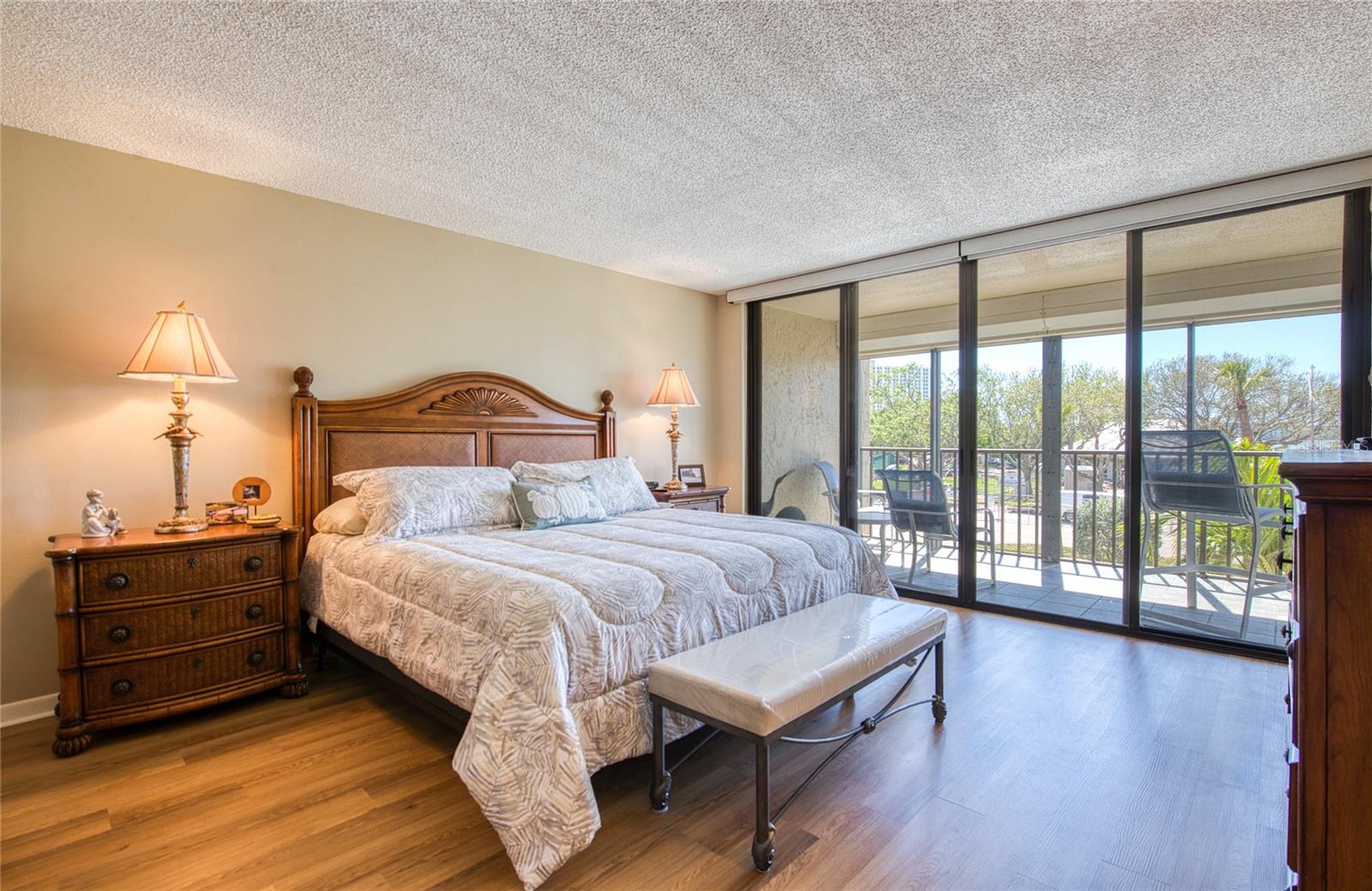 7037 SUNSET DR S #205, SOUTH PASADENA, FL, 33707