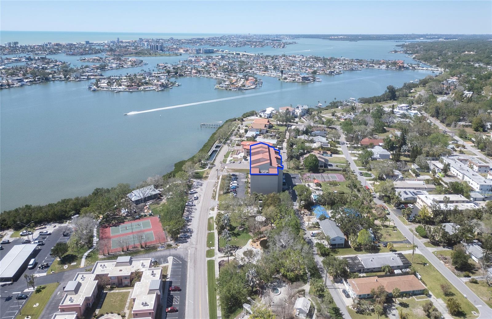 7037 SUNSET DR S #205, SOUTH PASADENA, FL, 33707