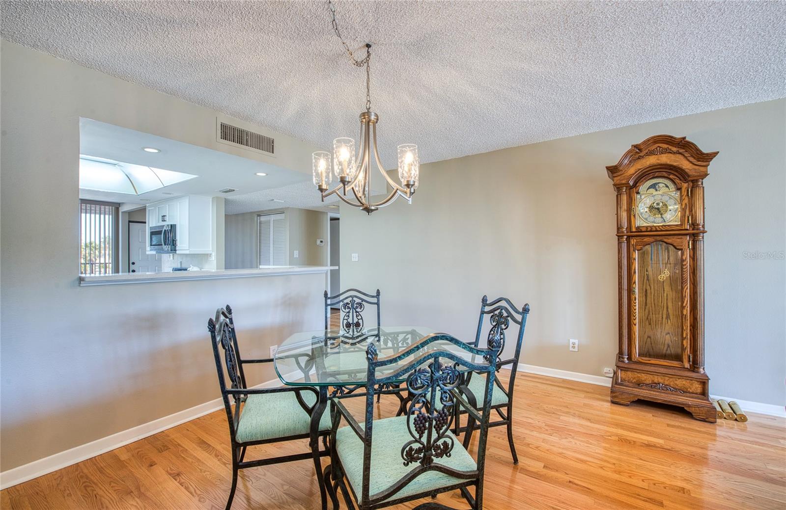 7037 SUNSET DR S #205, SOUTH PASADENA, FL, 33707