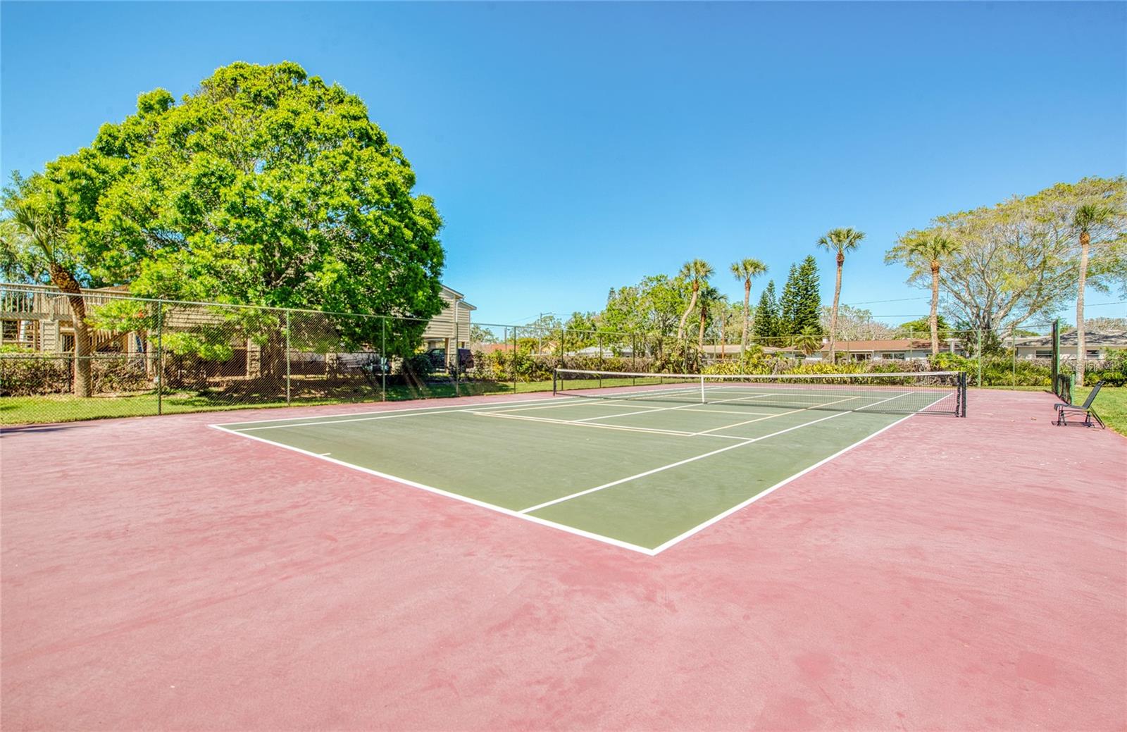 7037 SUNSET DR S #205, SOUTH PASADENA, FL, 33707