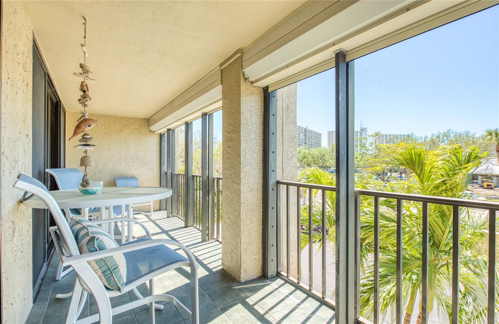 7037 SUNSET DR S #205, SOUTH PASADENA, FL, 33707