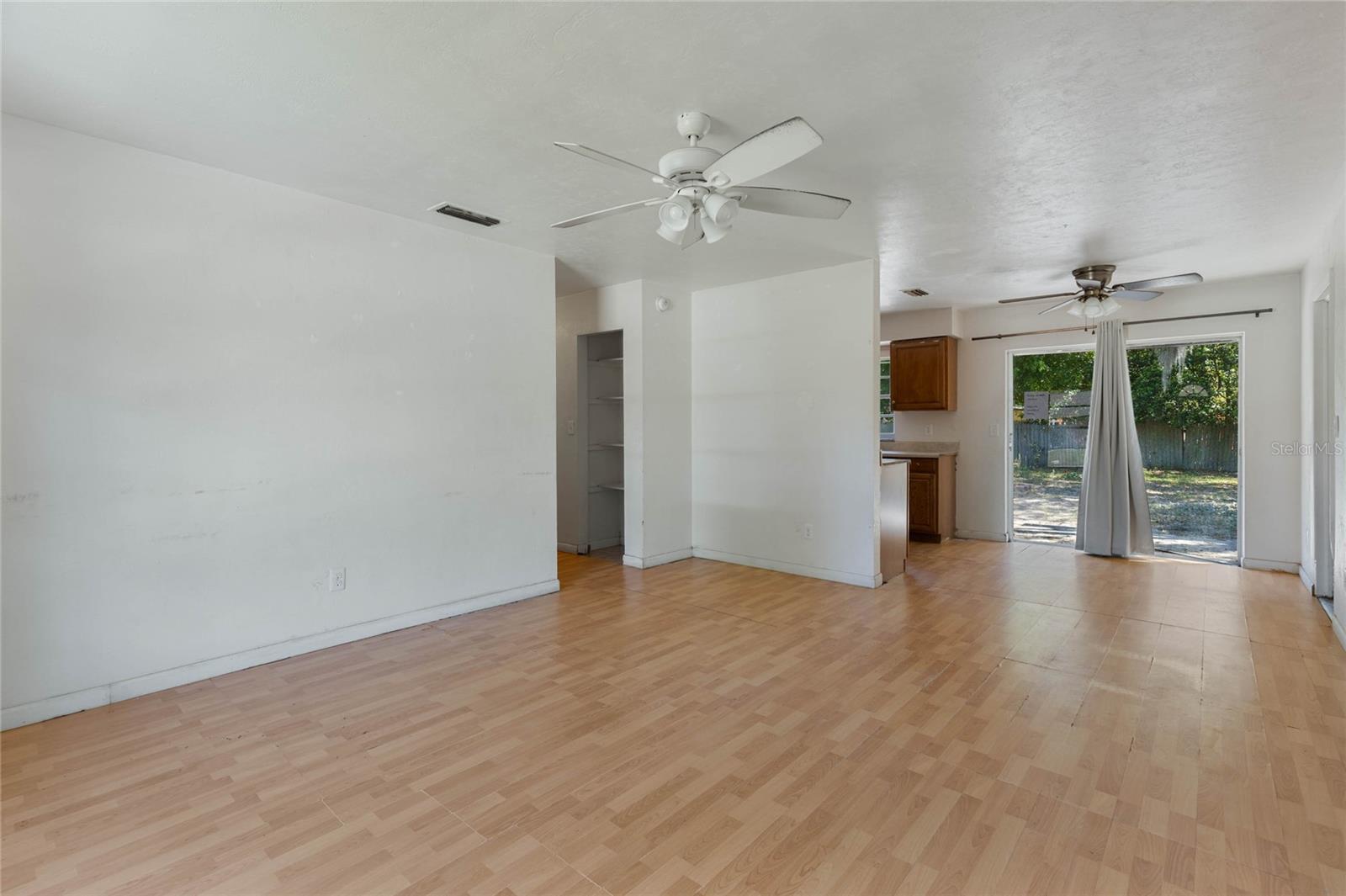 11987 SE 95TH TER, BELLEVIEW, FL, 34420