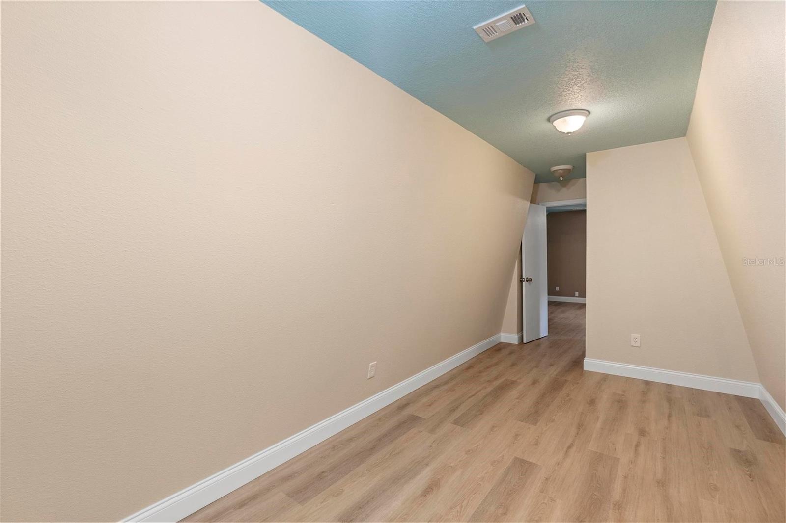 2530 COUNTRY SQUIRE LN, DELAND, FL, 32720