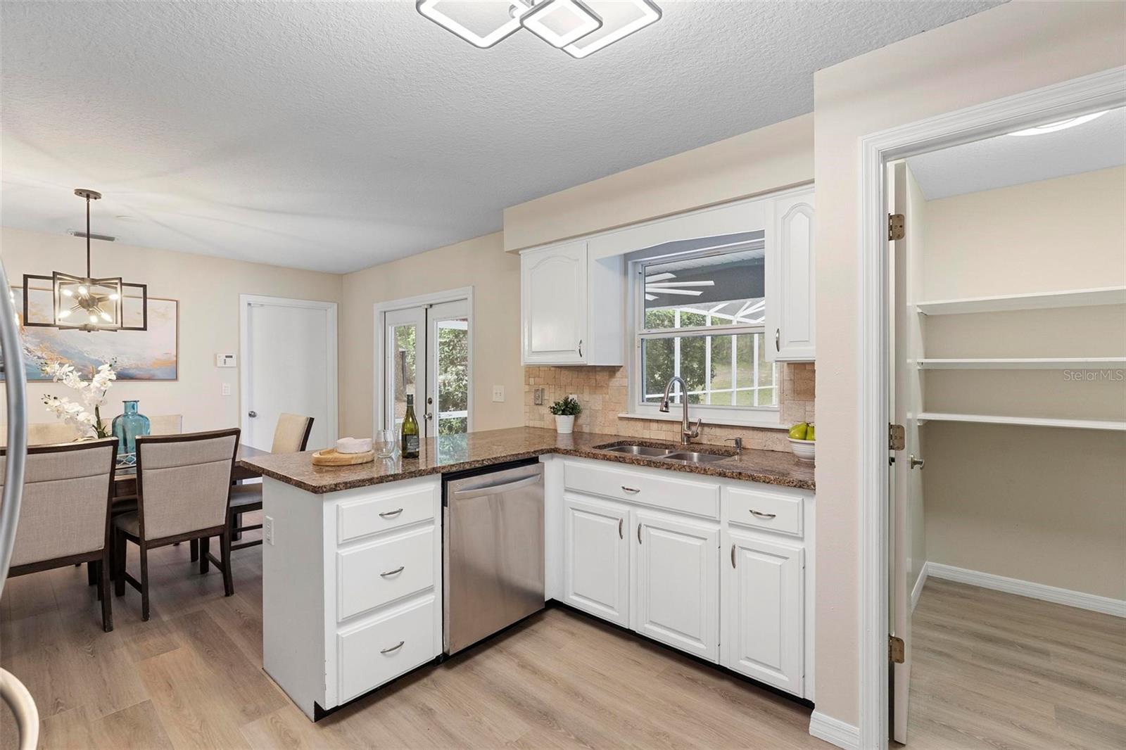 2530 COUNTRY SQUIRE LN, DELAND, FL, 32720