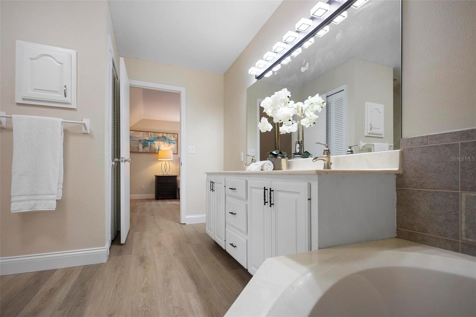 2530 COUNTRY SQUIRE LN, DELAND, FL, 32720