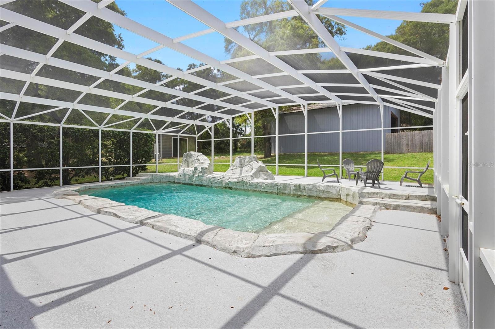 2530 COUNTRY SQUIRE LN, DELAND, FL, 32720