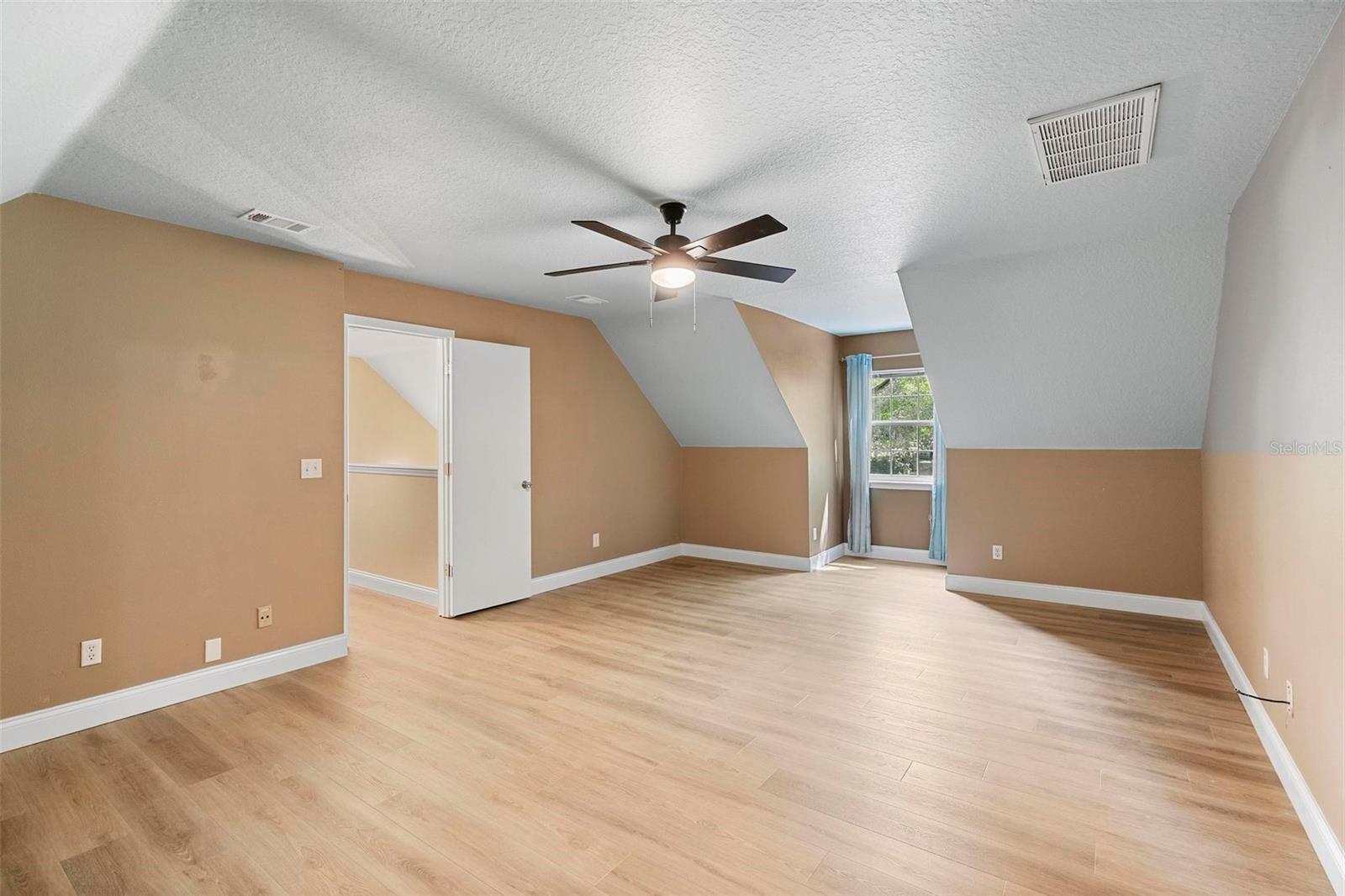 2530 COUNTRY SQUIRE LN, DELAND, FL, 32720