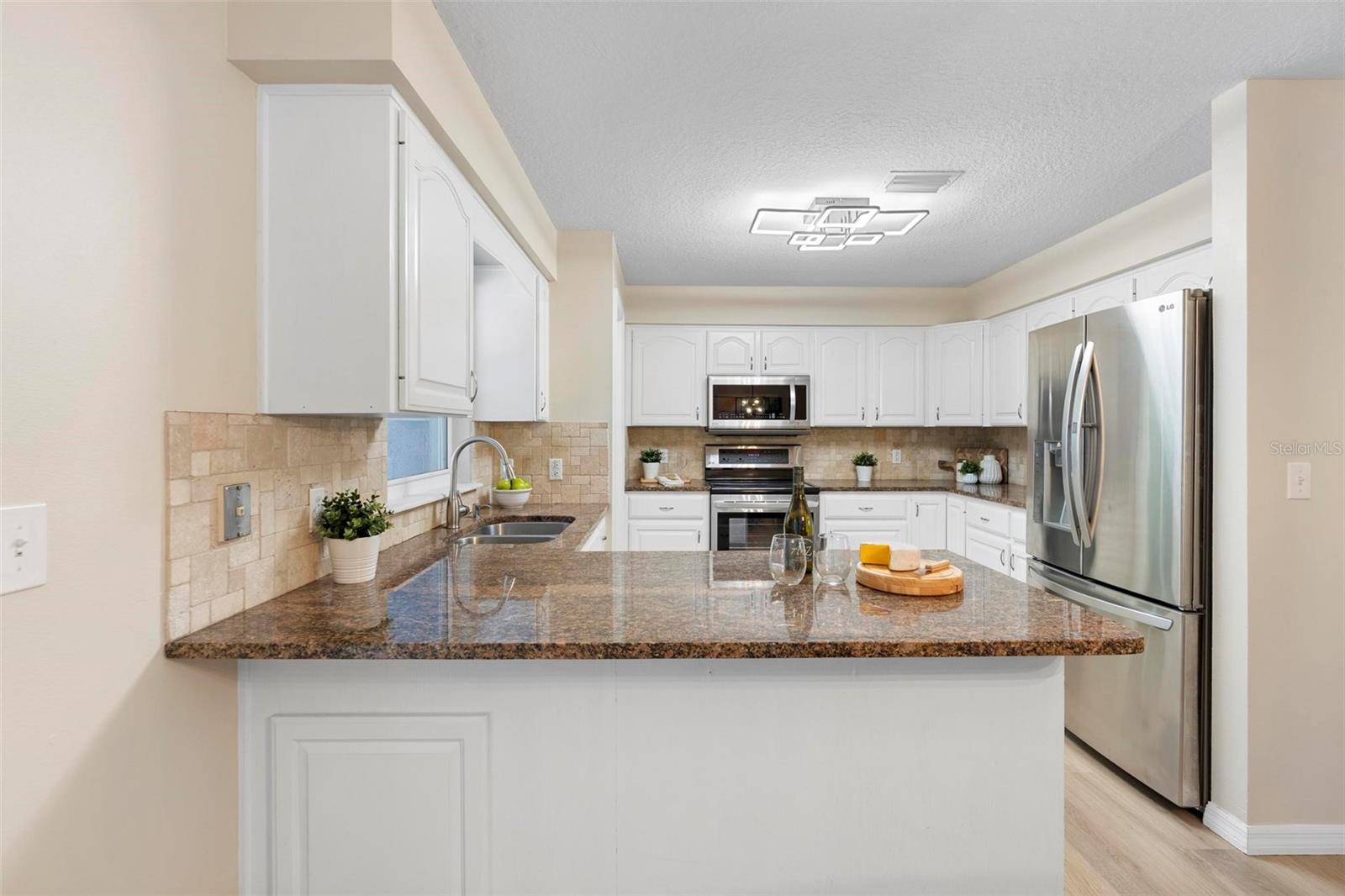 2530 COUNTRY SQUIRE LN, DELAND, FL, 32720