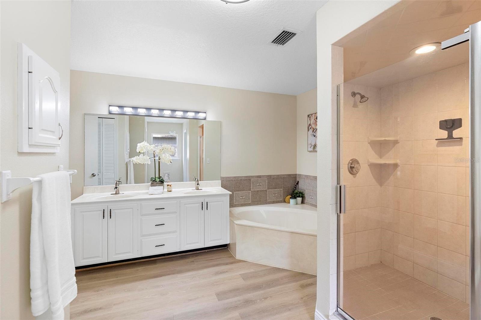 2530 COUNTRY SQUIRE LN, DELAND, FL, 32720