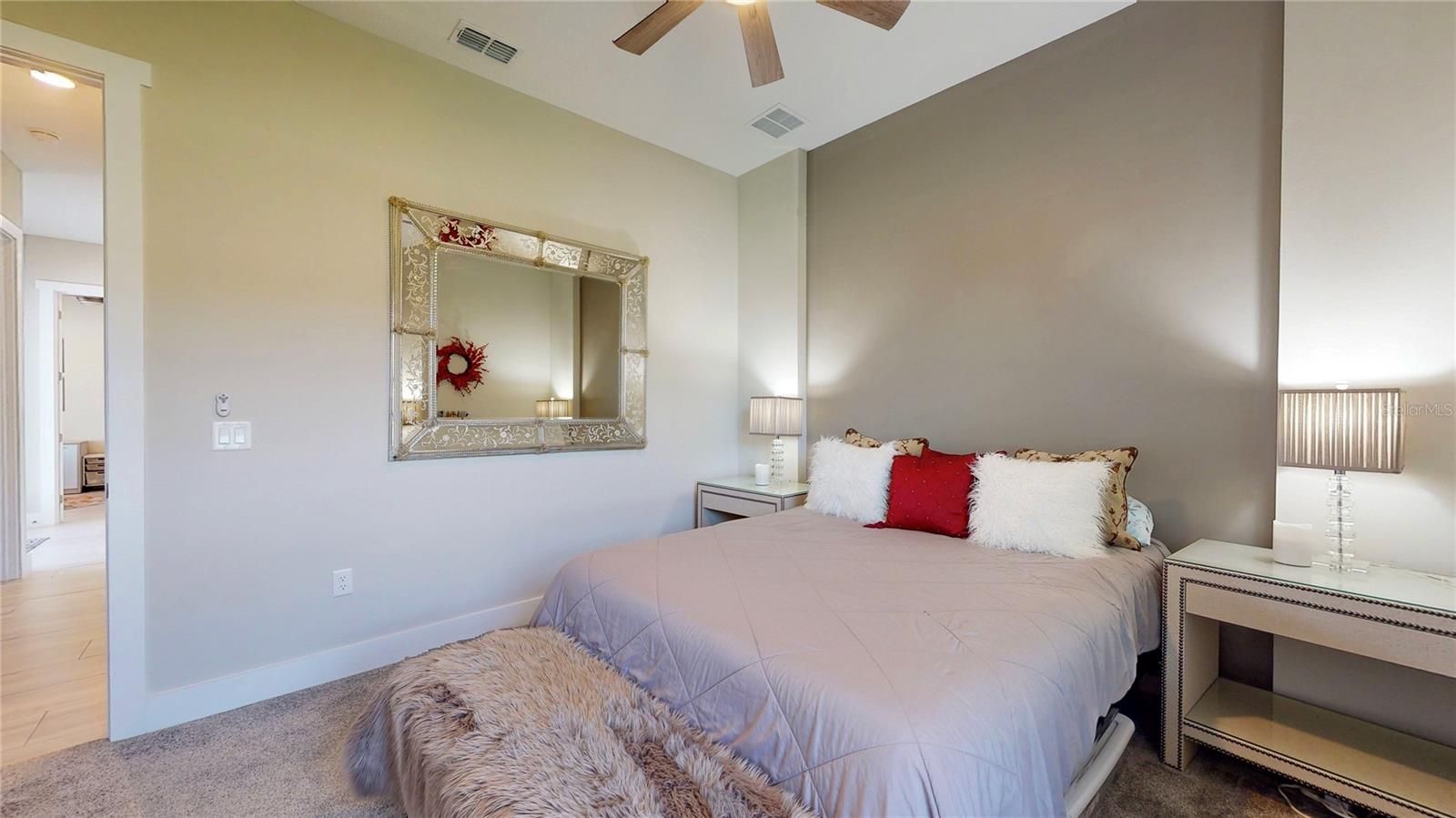 25962 HIGH HAMPTON CIR, SORRENTO, FL, 32776