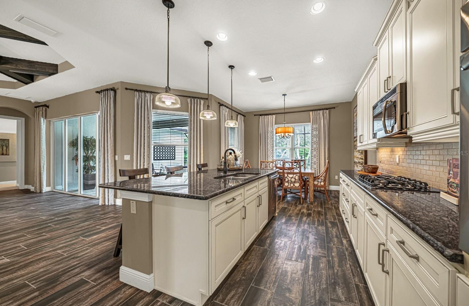 302 LAMBERTON LN, DELAND, FL, 32724