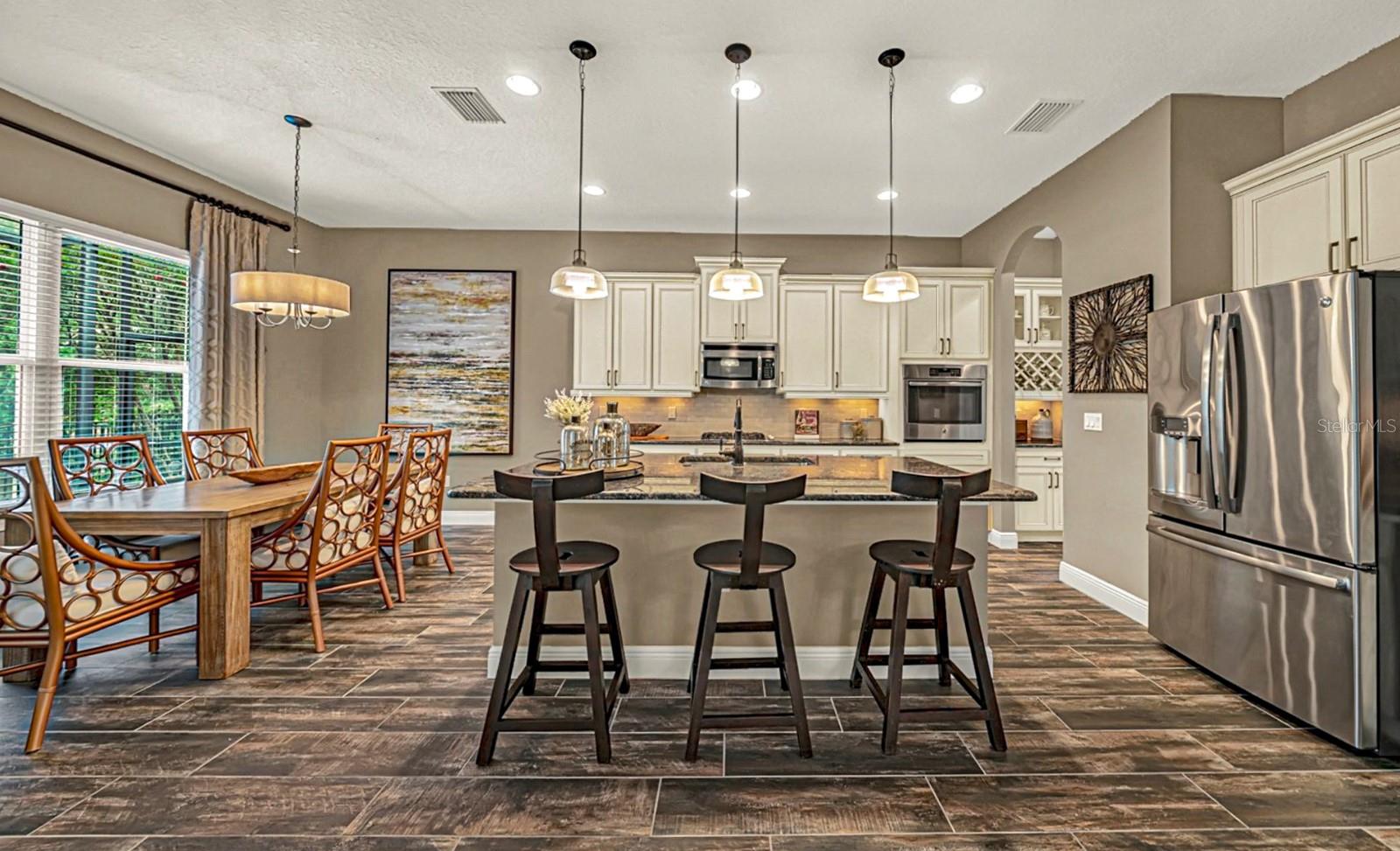 302 LAMBERTON LN, DELAND, FL, 32724