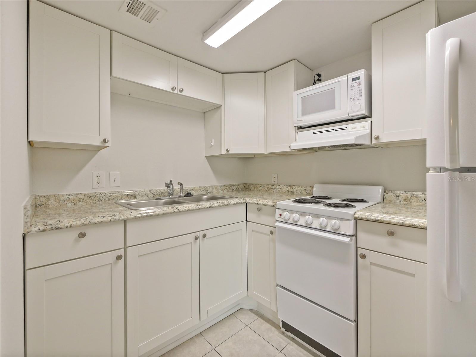 2561 N ALAFAYA TRL #117, ORLANDO, FL, 32826