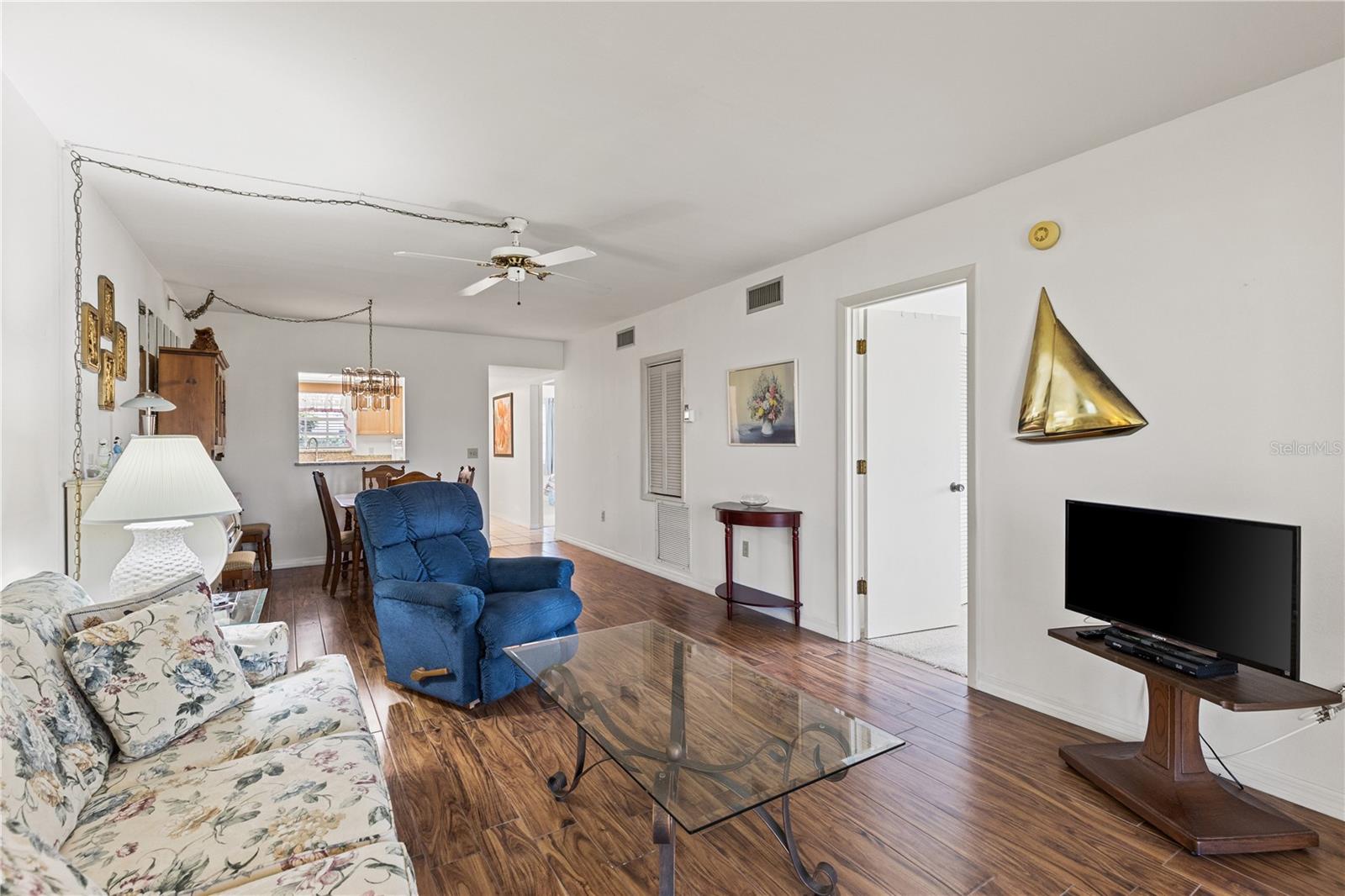 942 CAPRI ISLES BLVD #105, VENICE, FL, 34292