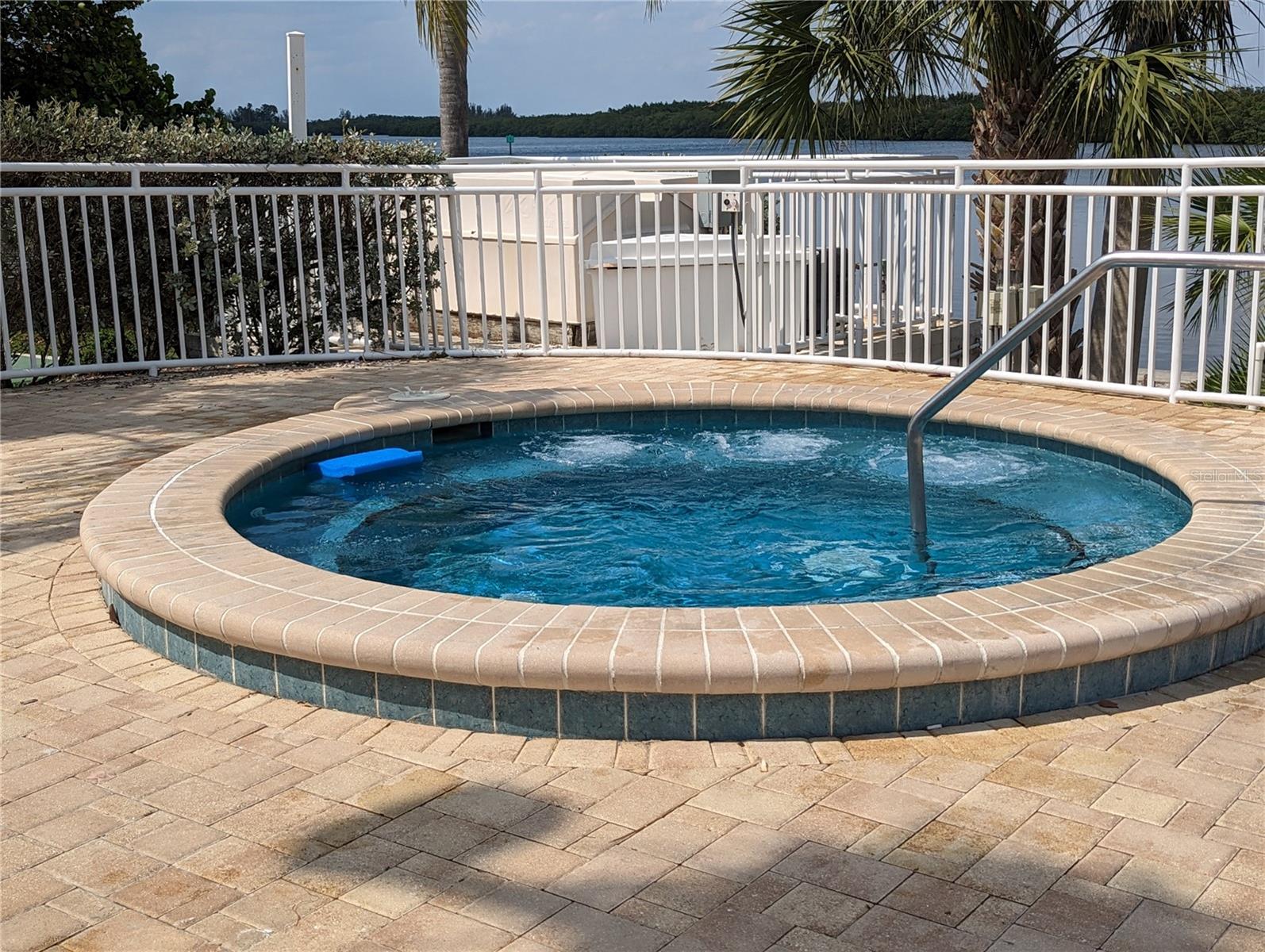 459 BAHIA BEACH BLVD, RUSKIN, FL, 33570