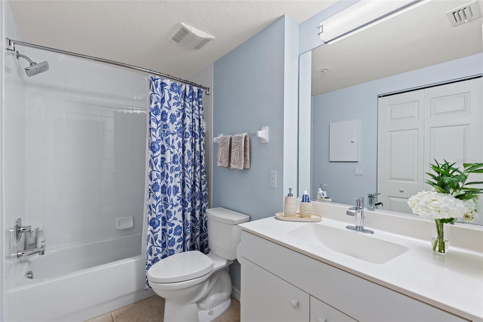 442 SUNSET LAKE BLVD #104, VENICE, FL, 34292