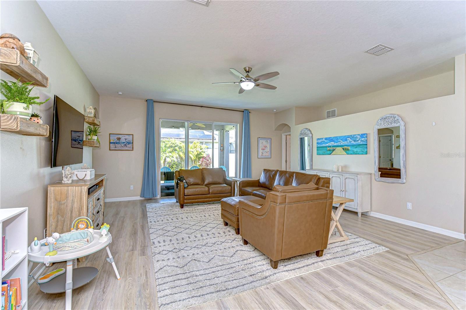 10868 BREAKING ROCKS DR, TAMPA, FL, 33647