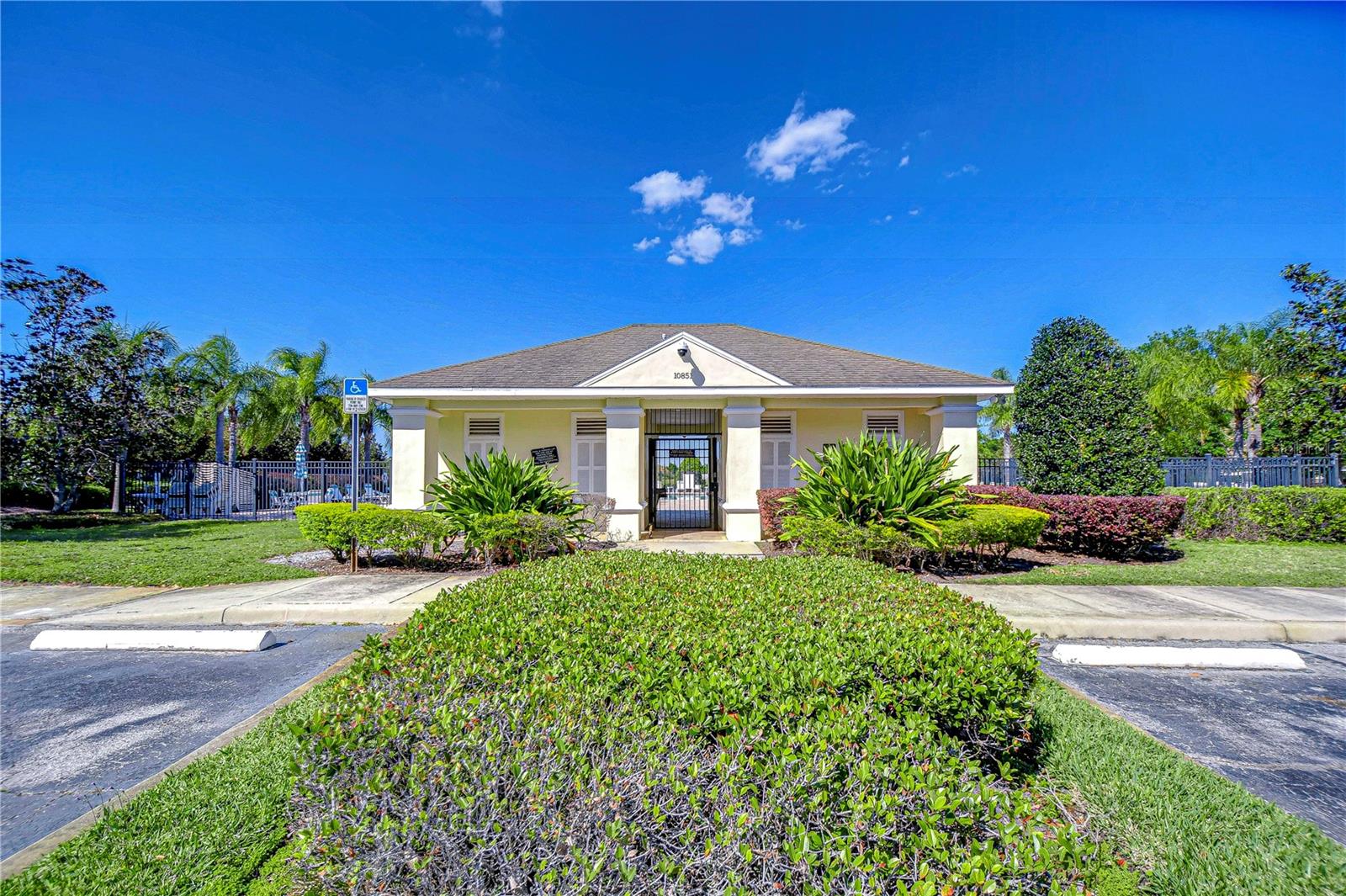 10868 BREAKING ROCKS DR, TAMPA, FL, 33647