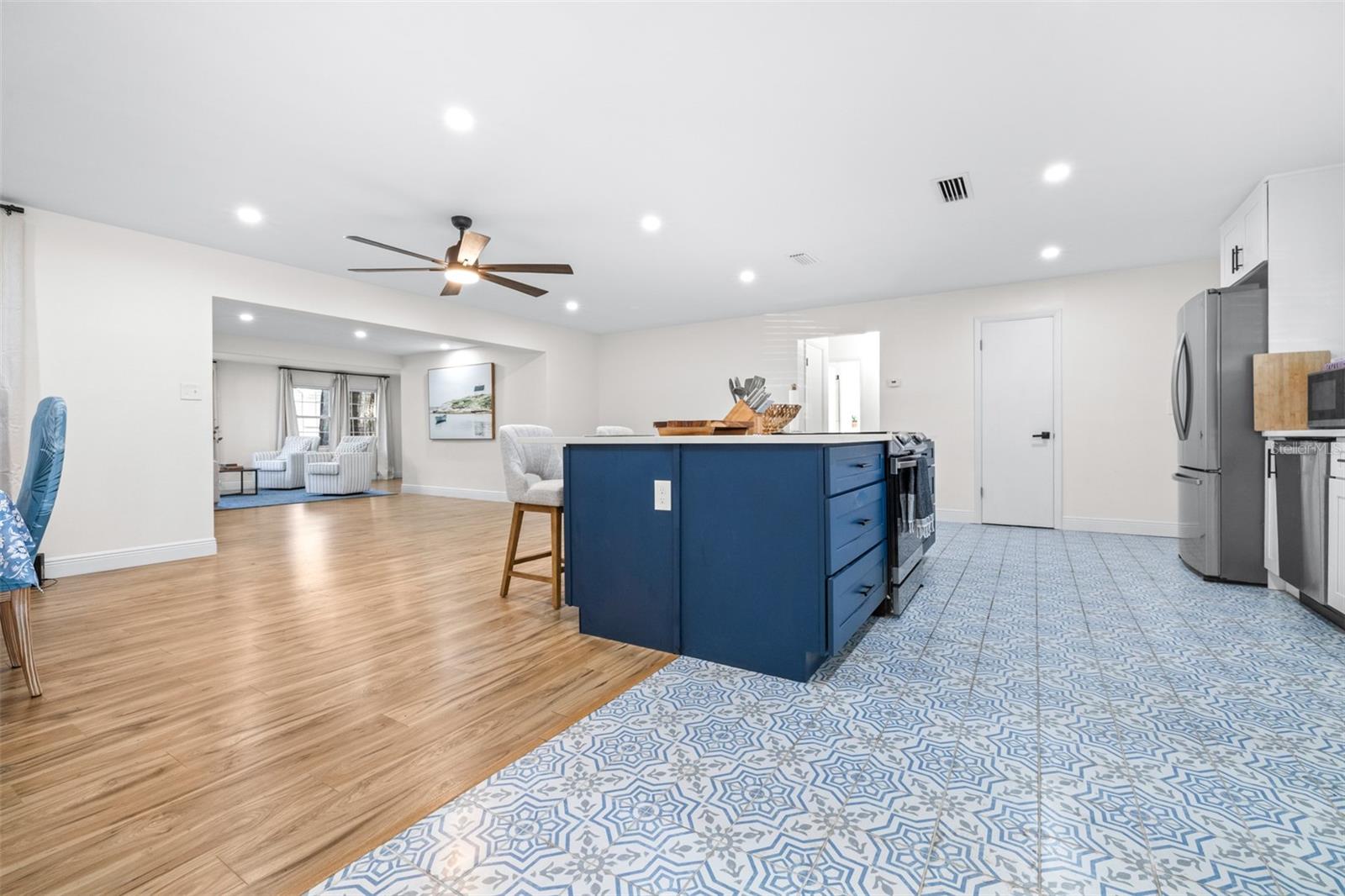 2244 GLENMOOR RD N, CLEARWATER, FL, 33764