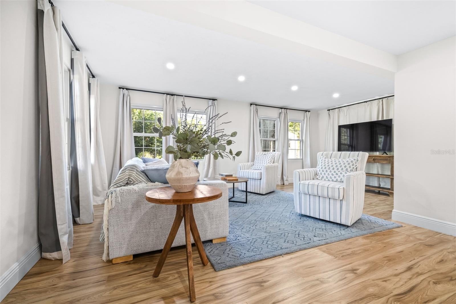 2244 GLENMOOR RD N, CLEARWATER, FL, 33764