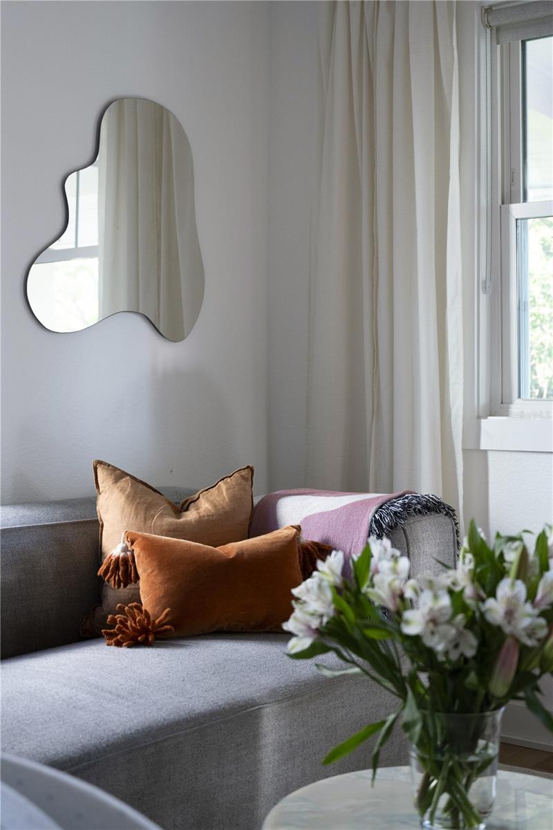 2217 4TH AVE N, ST PETERSBURG, FL, 33713