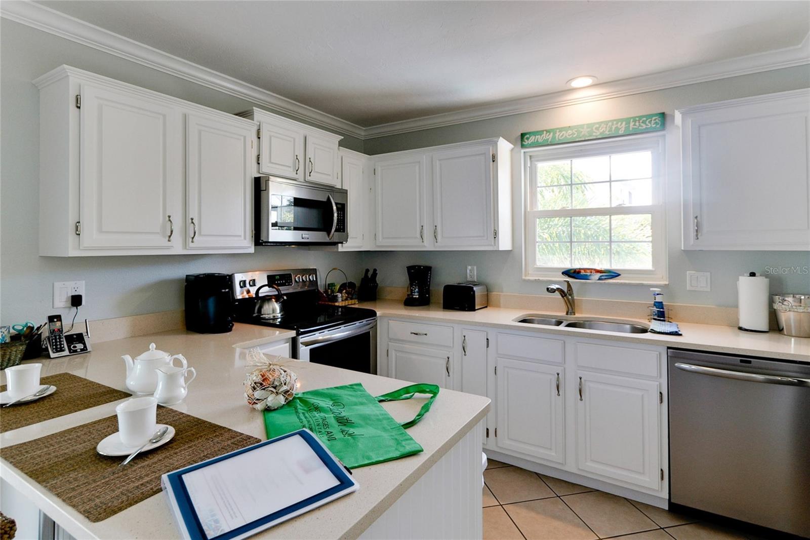 805 N BAY BLVD, ANNA MARIA, FL, 34216