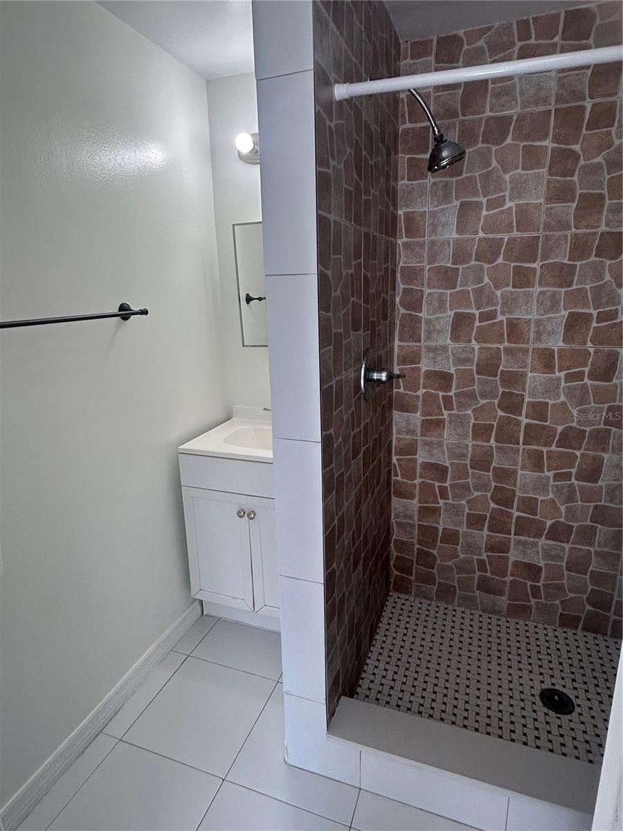 6701 CLIFTON ST, TAMPA, FL, 33634