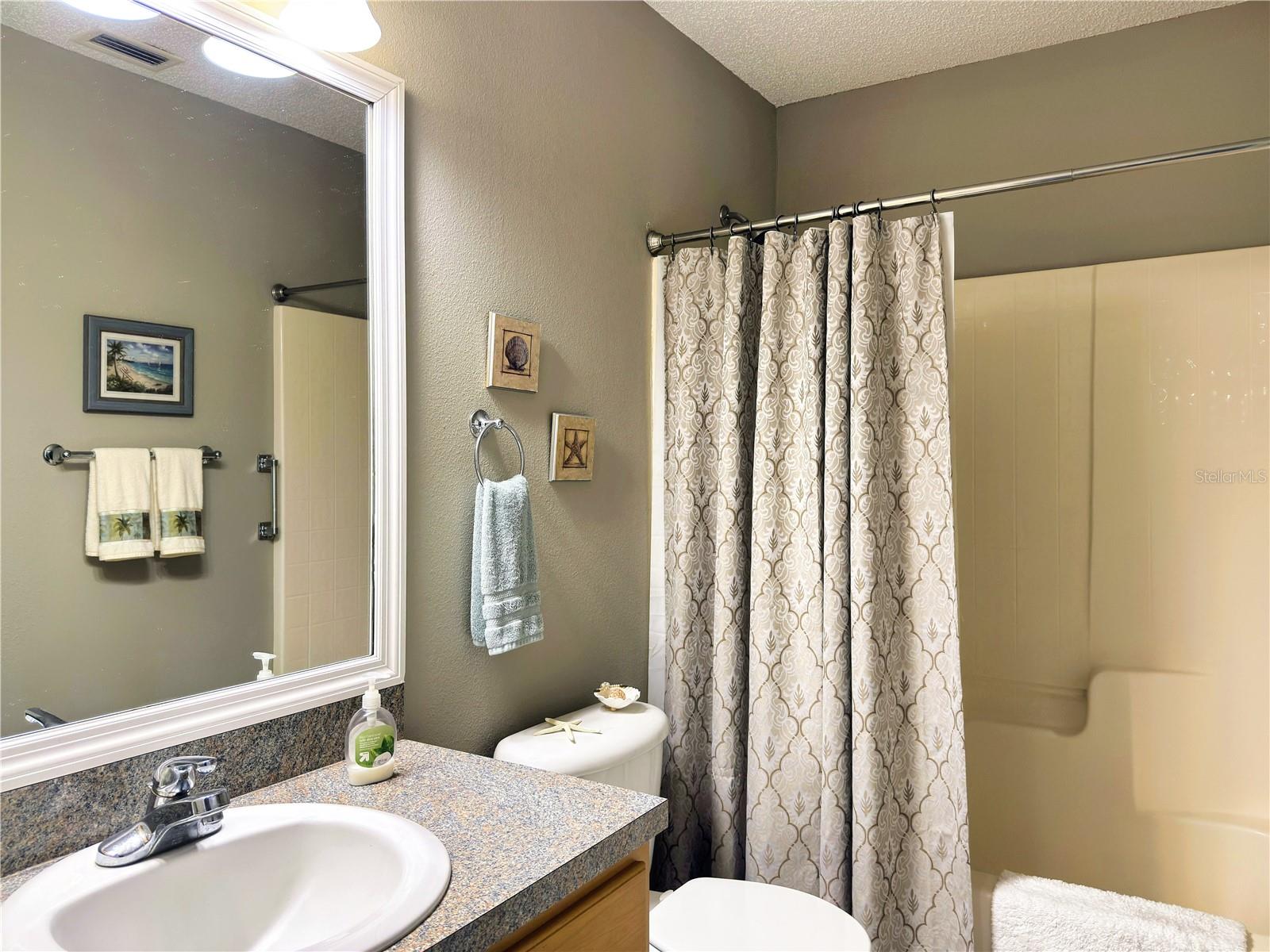 73 ROYAL OAK DR, PALM COAST, FL, 32164