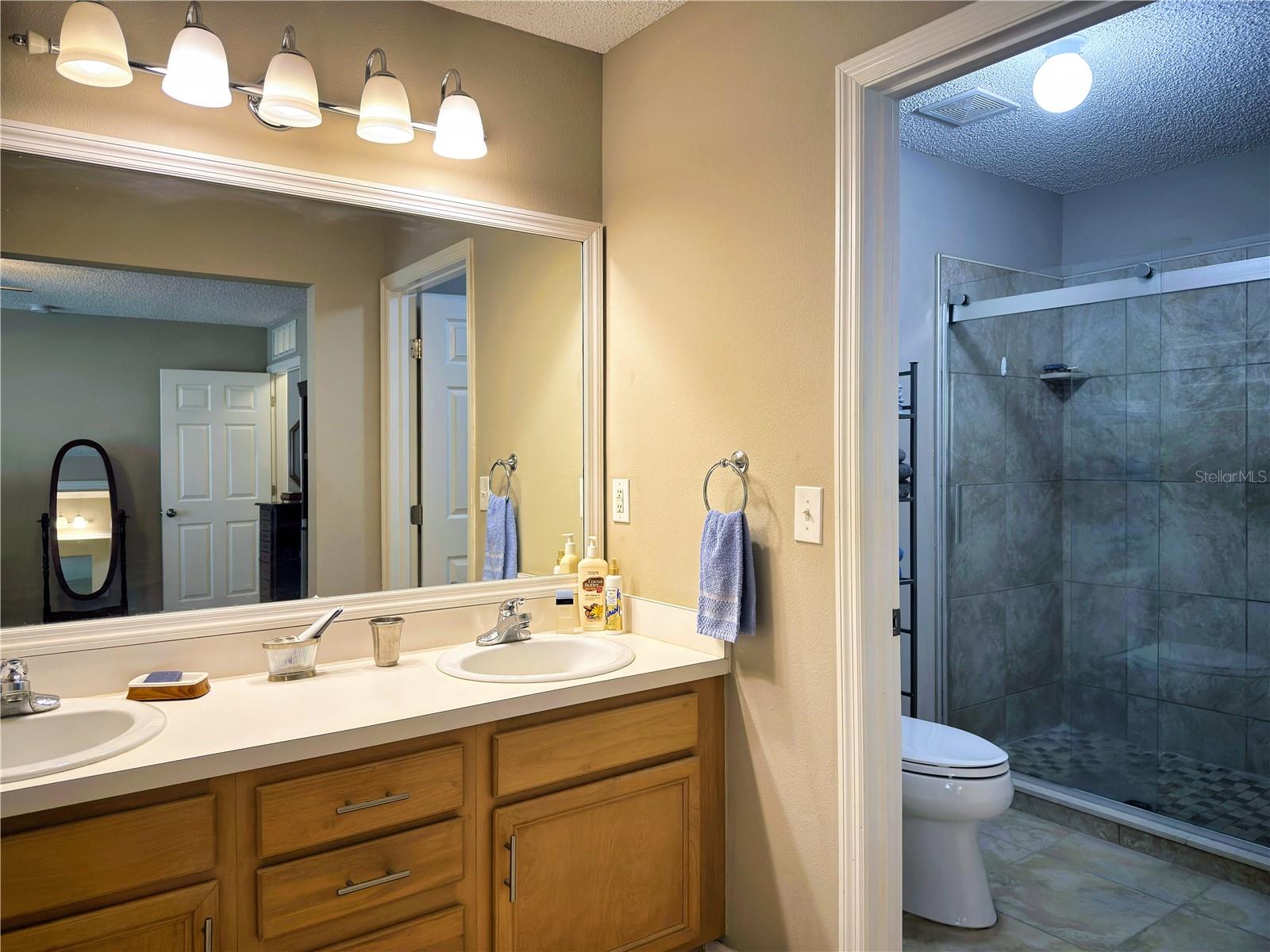 73 ROYAL OAK DR, PALM COAST, FL, 32164