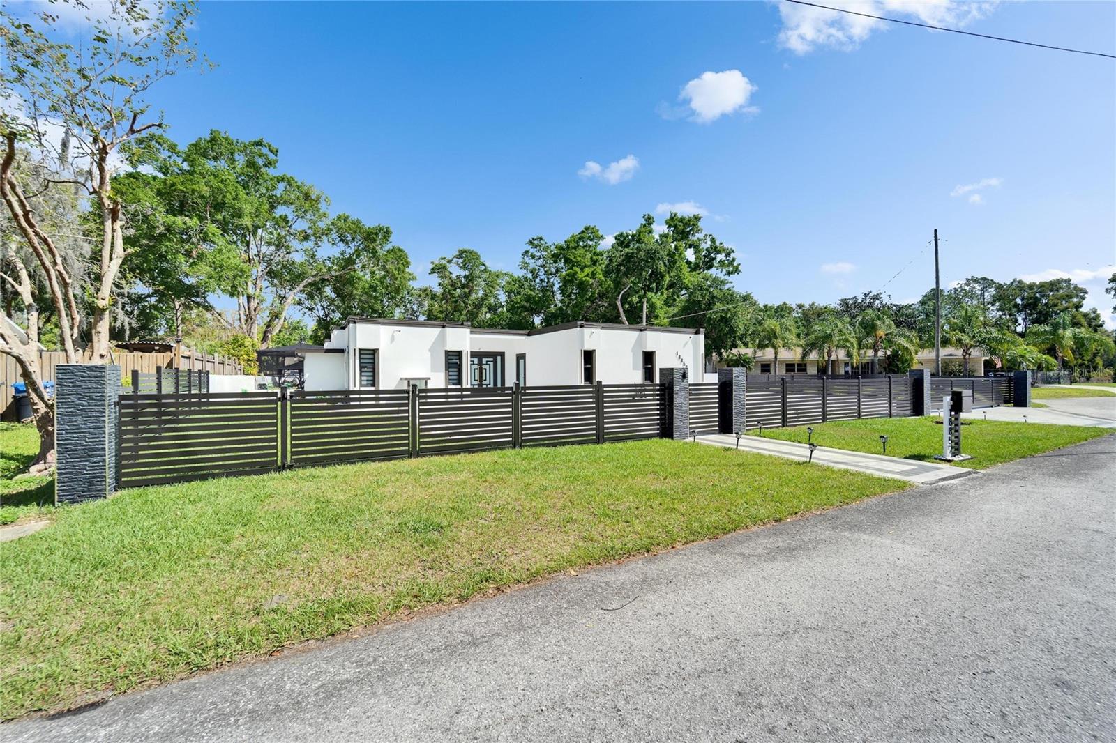 18852 TRACER DR, LUTZ, FL, 33549