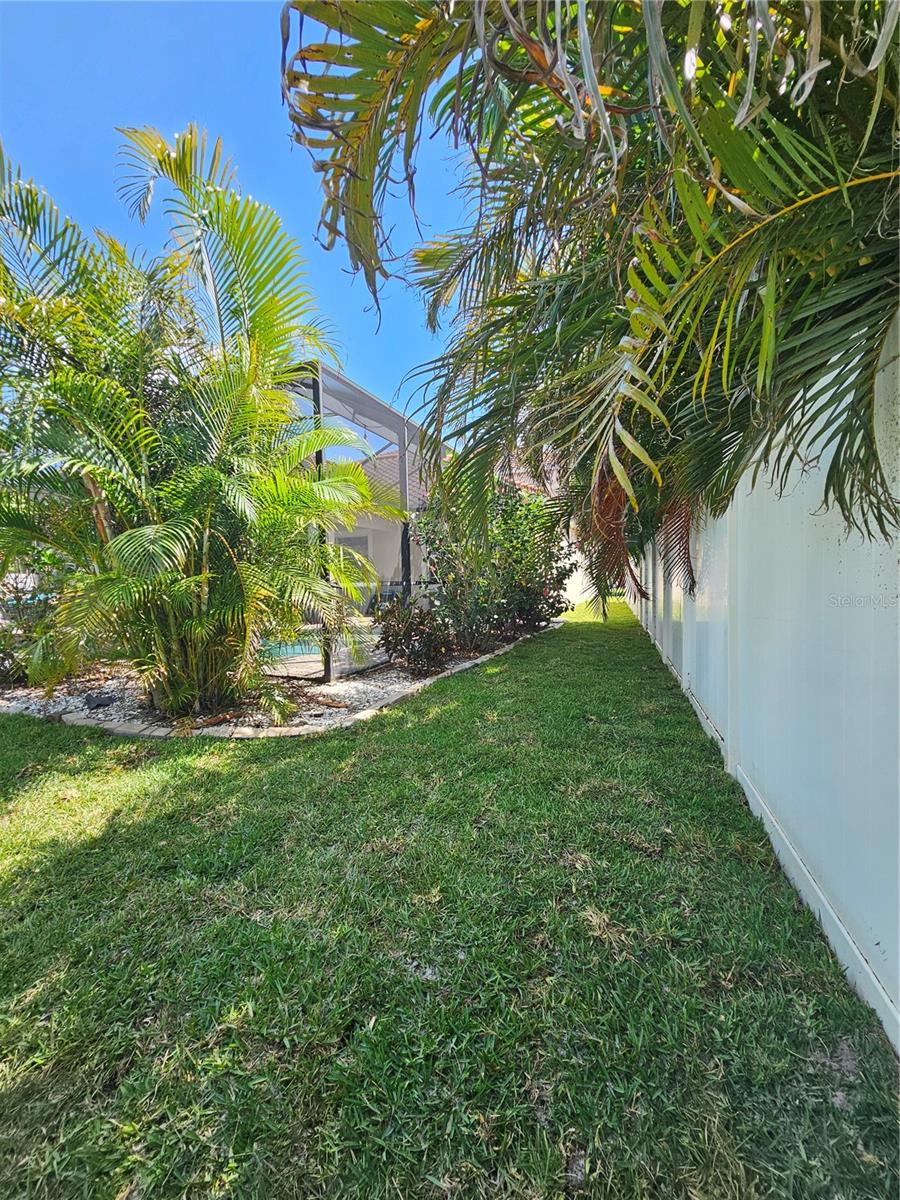 Yard Backs up to Conservation lotNo Backyard Neighbors