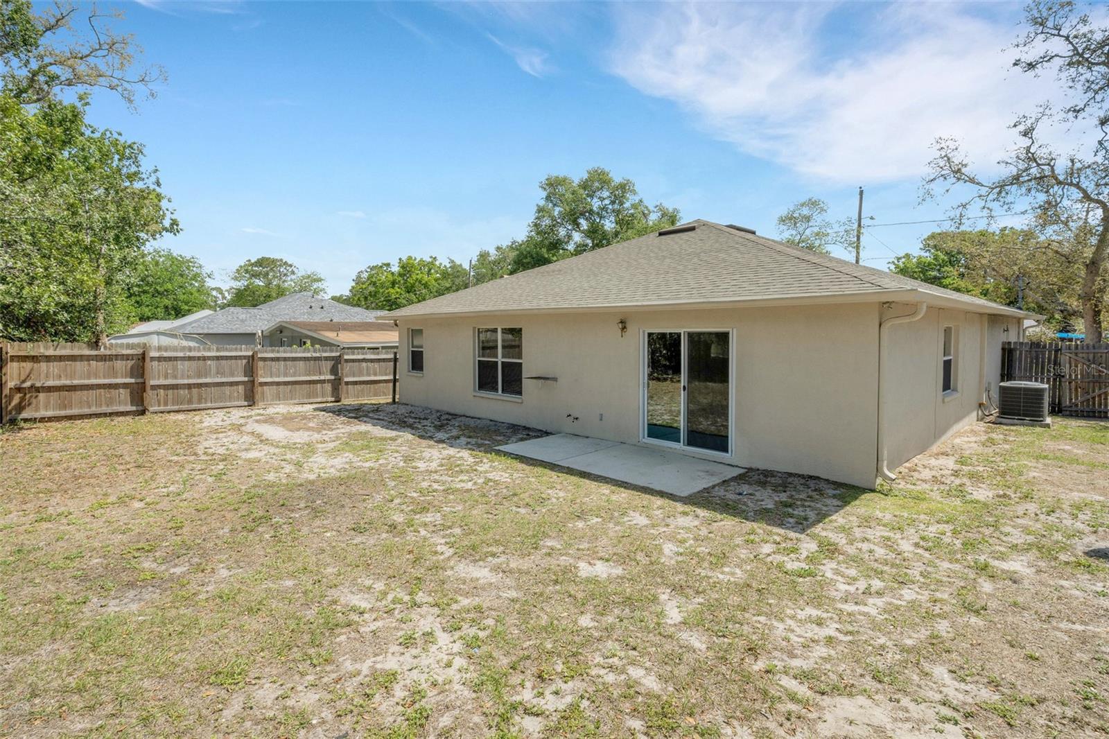 10212 TAKOMAH TRL, TAMPA, FL, 33617