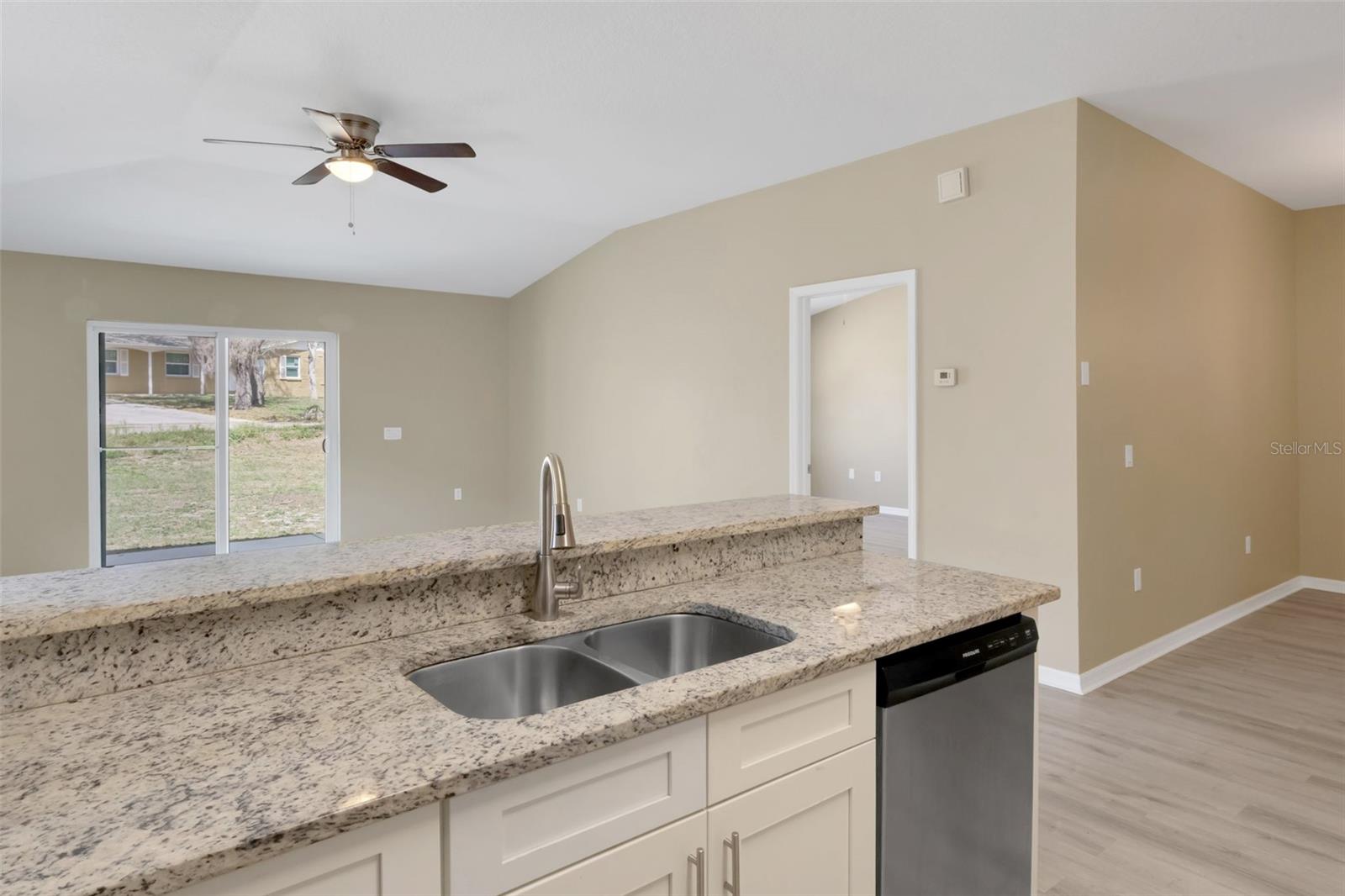 10212 TAKOMAH TRL, TAMPA, FL, 33617