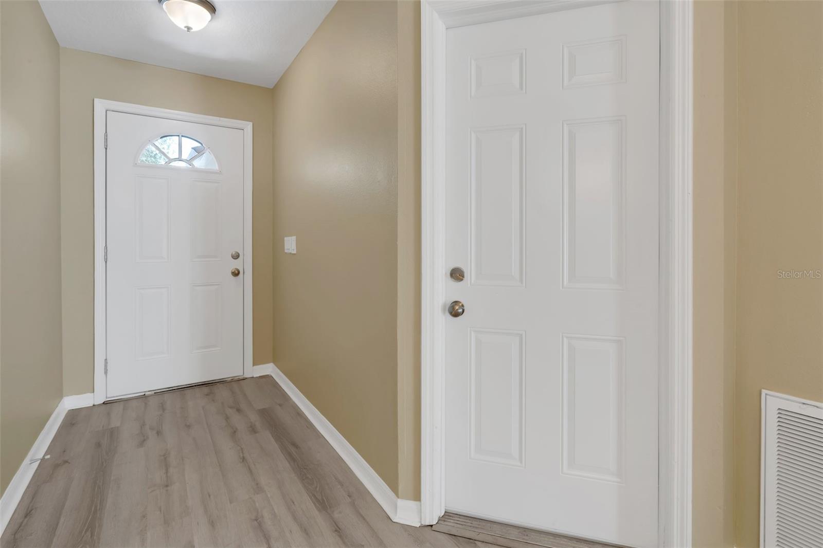 10212 TAKOMAH TRL, TAMPA, FL, 33617