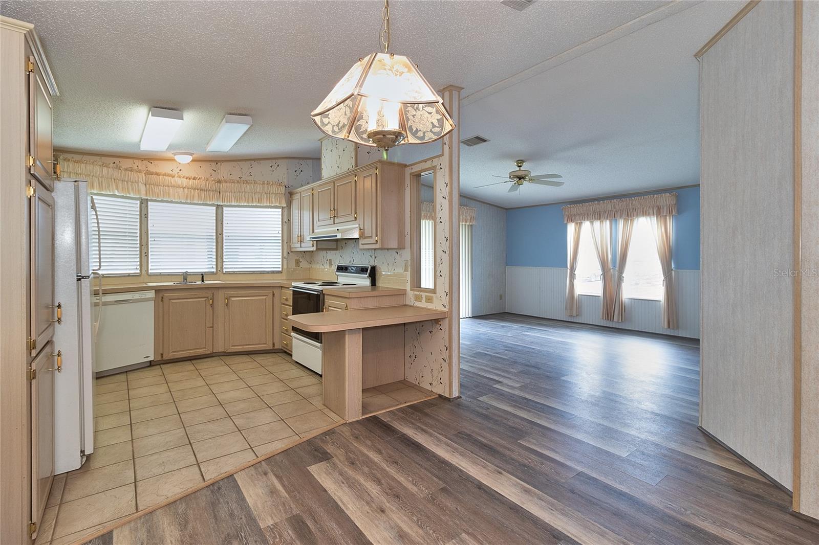 12501 ULMERTON RD #35, LARGO, FL, 33774