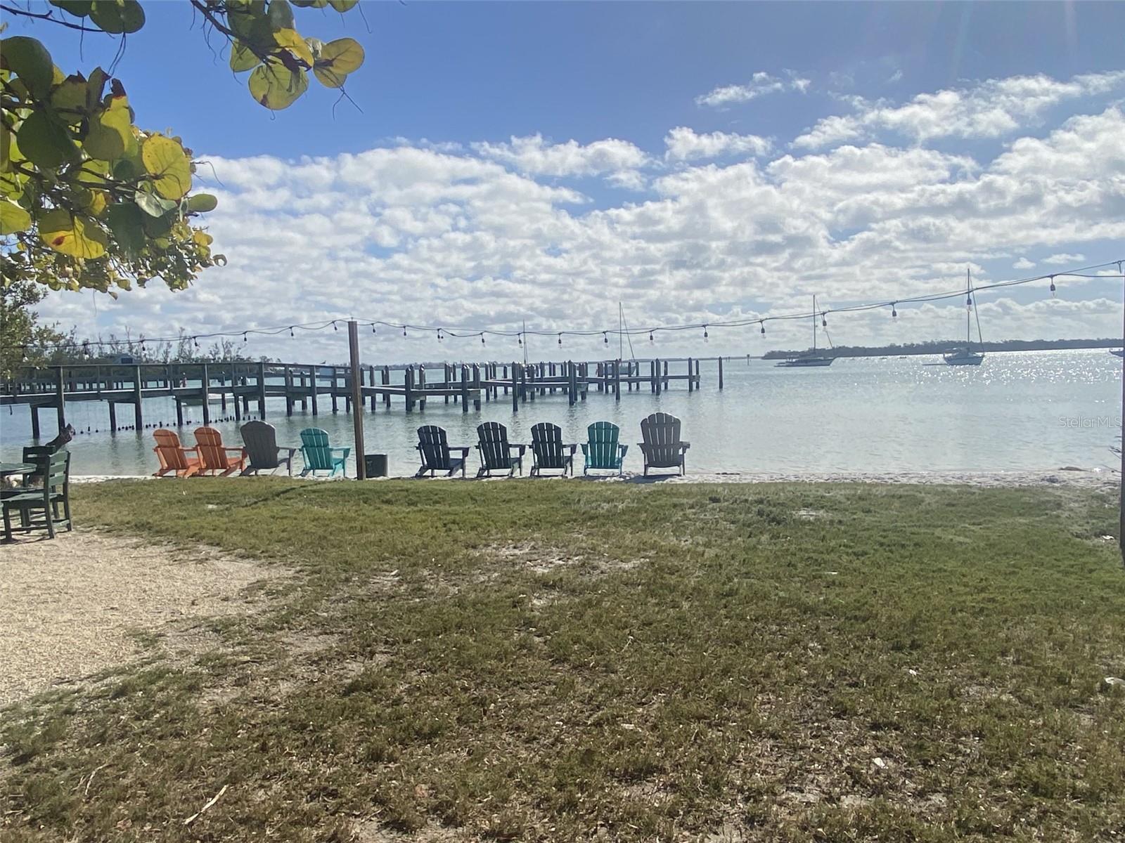 591 RUSSELL ST, LONGBOAT KEY, FL, 34228