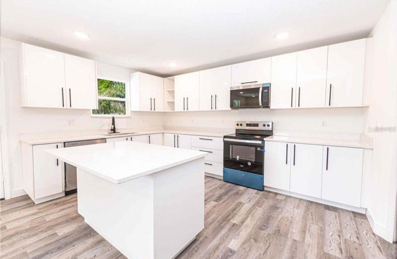 2399 CR 423 #Lot 43, LAKE PANASOFFKEE, FL, 33538