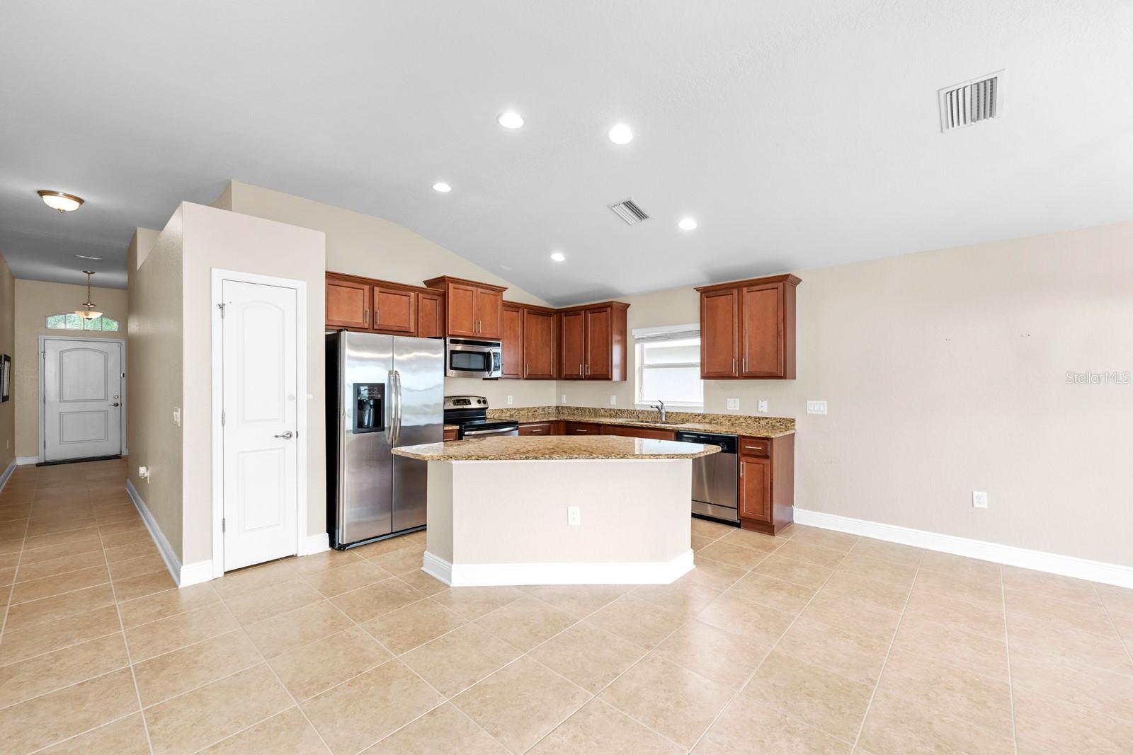 10718 STANDING STONE DR, WIMAUMA, FL, 33598