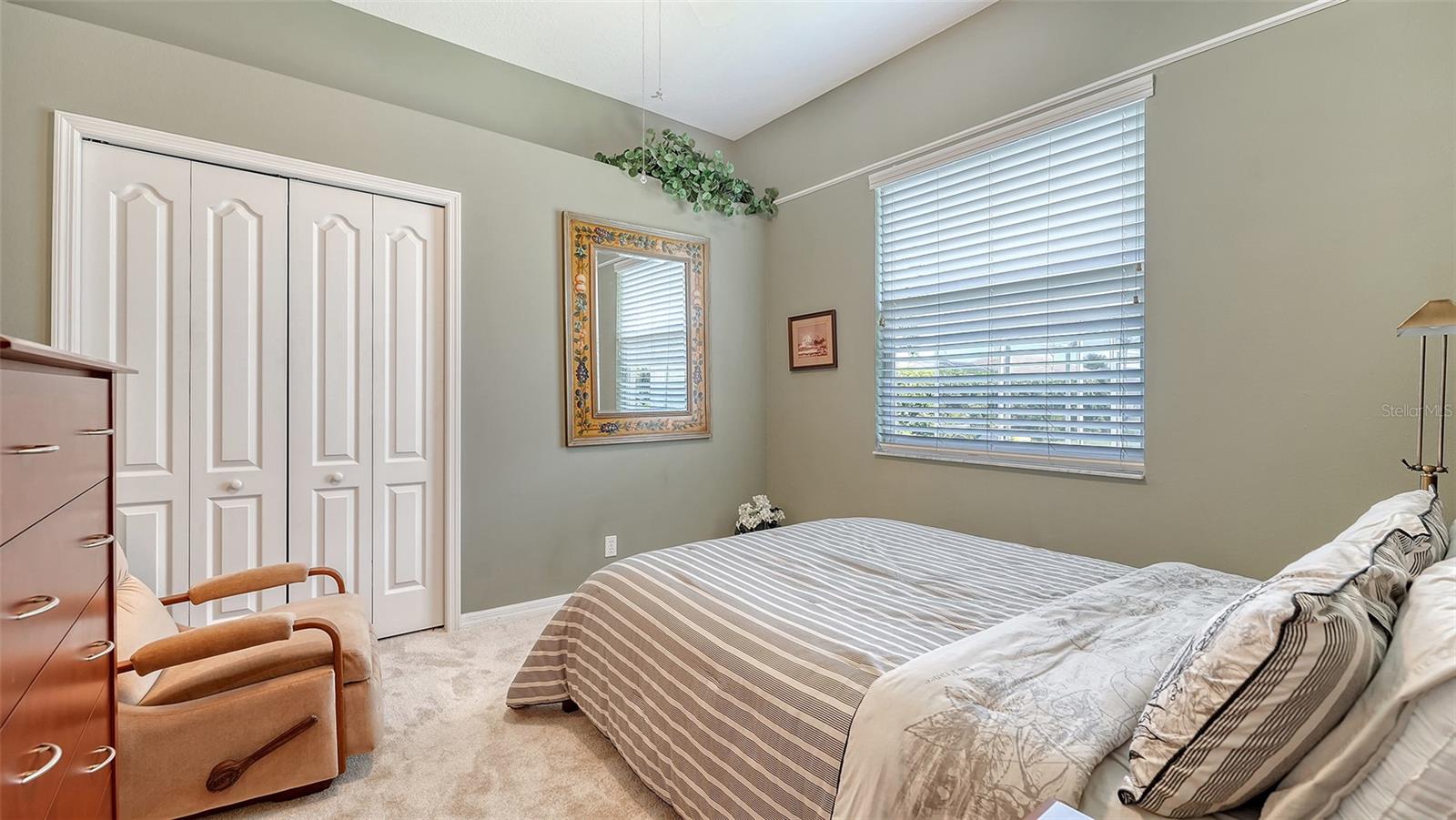 A4646750 Property Photo