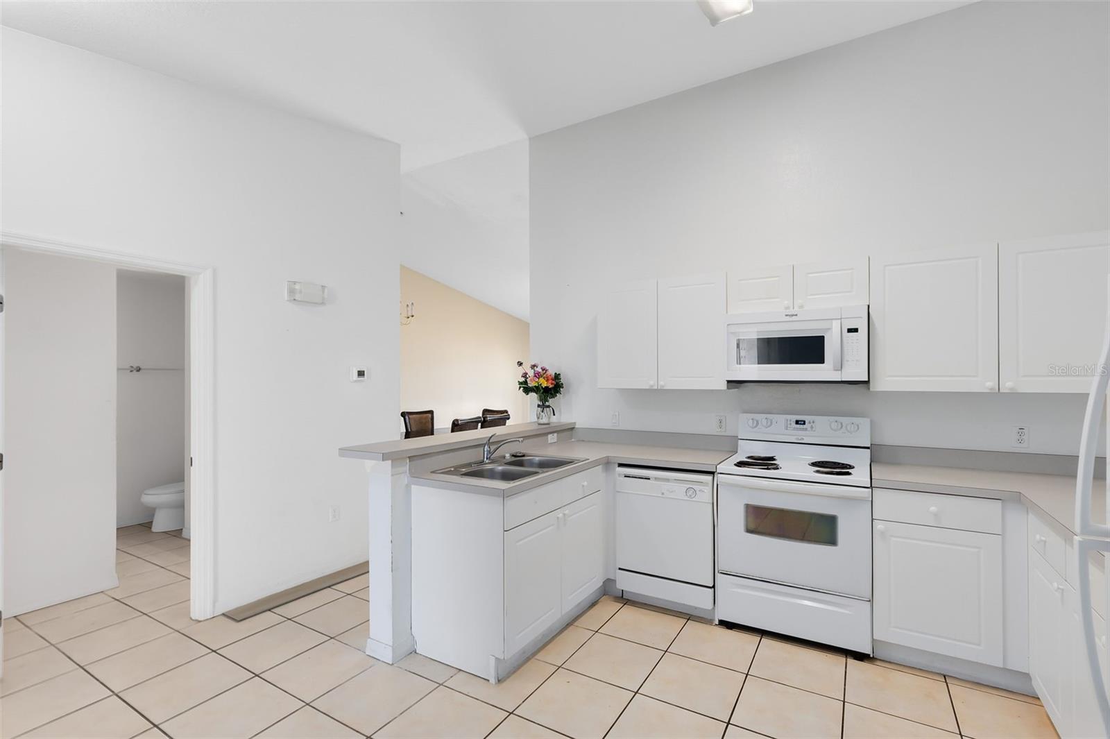 2858 CLUB CORTILE CIR #B, KISSIMMEE, FL, 34746