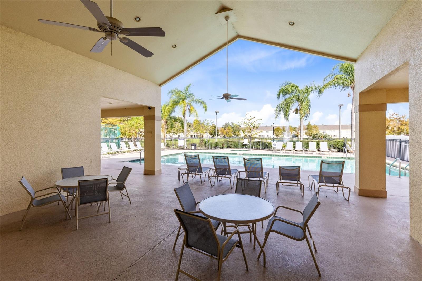 2858 CLUB CORTILE CIR #B, KISSIMMEE, FL, 34746