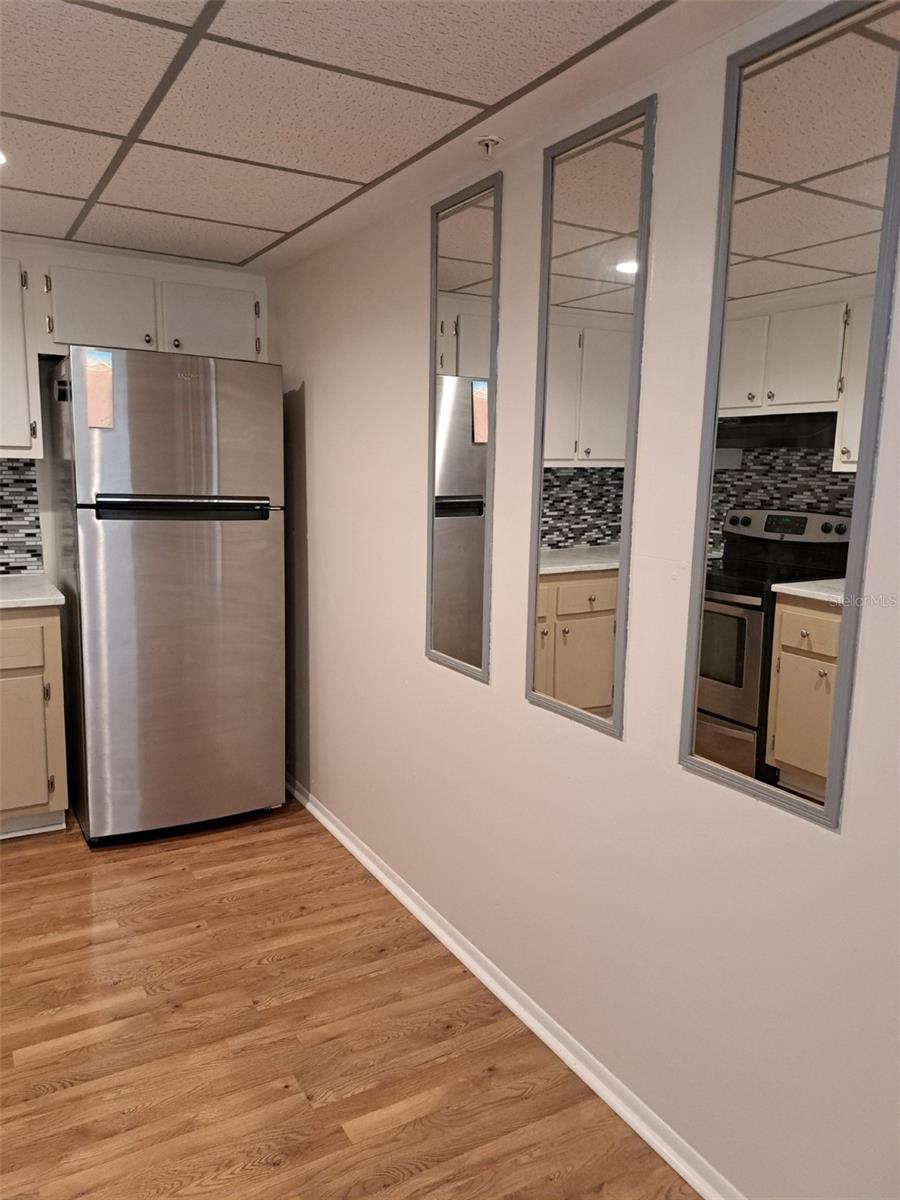 255 DOLPHIN PT #1006, CLEARWATER BEACH, FL, 33767