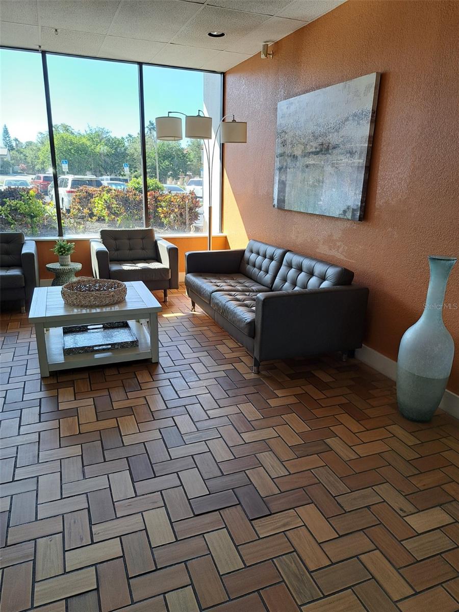 255 DOLPHIN PT #1006, CLEARWATER BEACH, FL, 33767