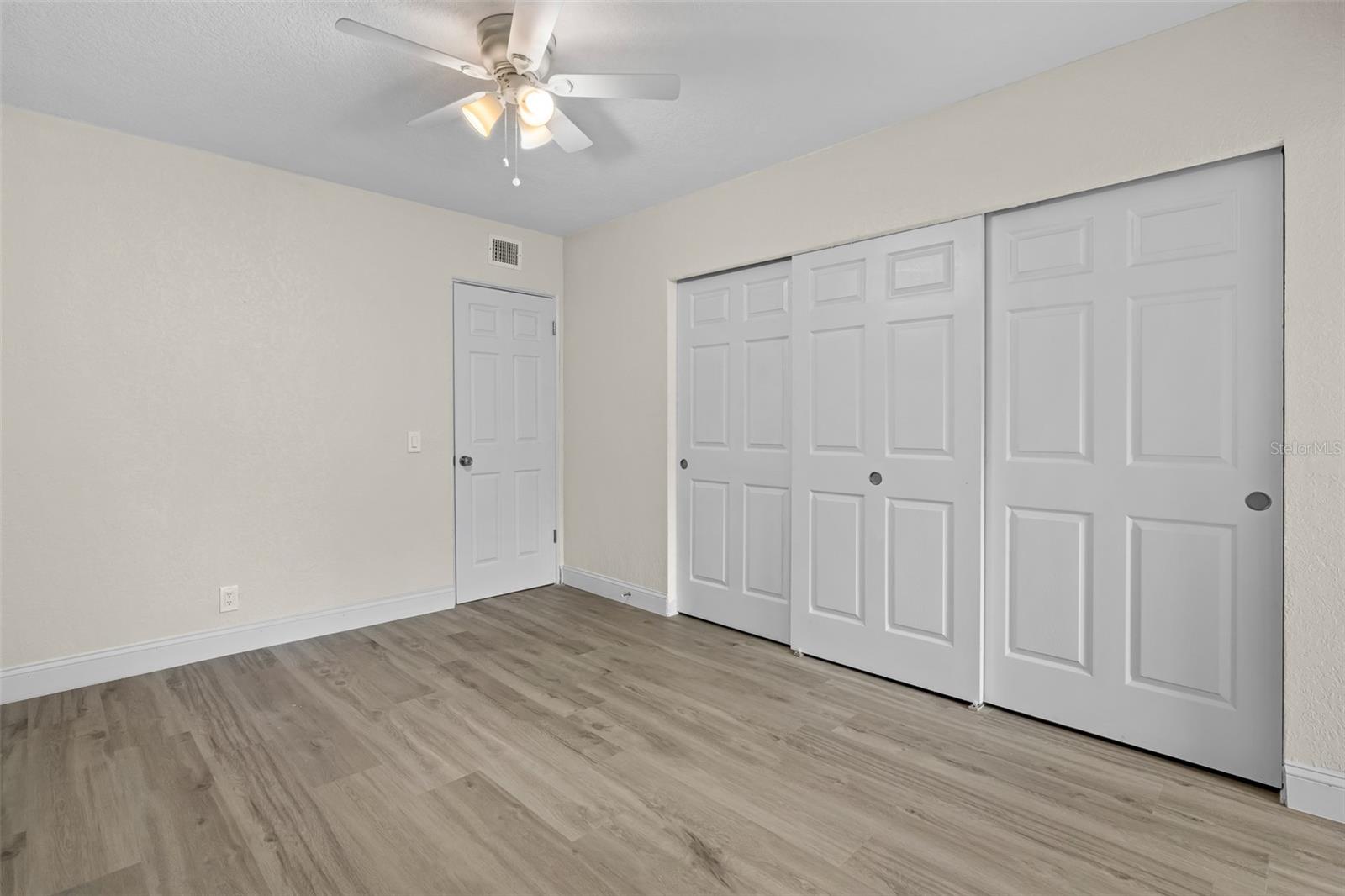 4151 55TH WAY N #1056, KENNETH CITY, FL, 33709