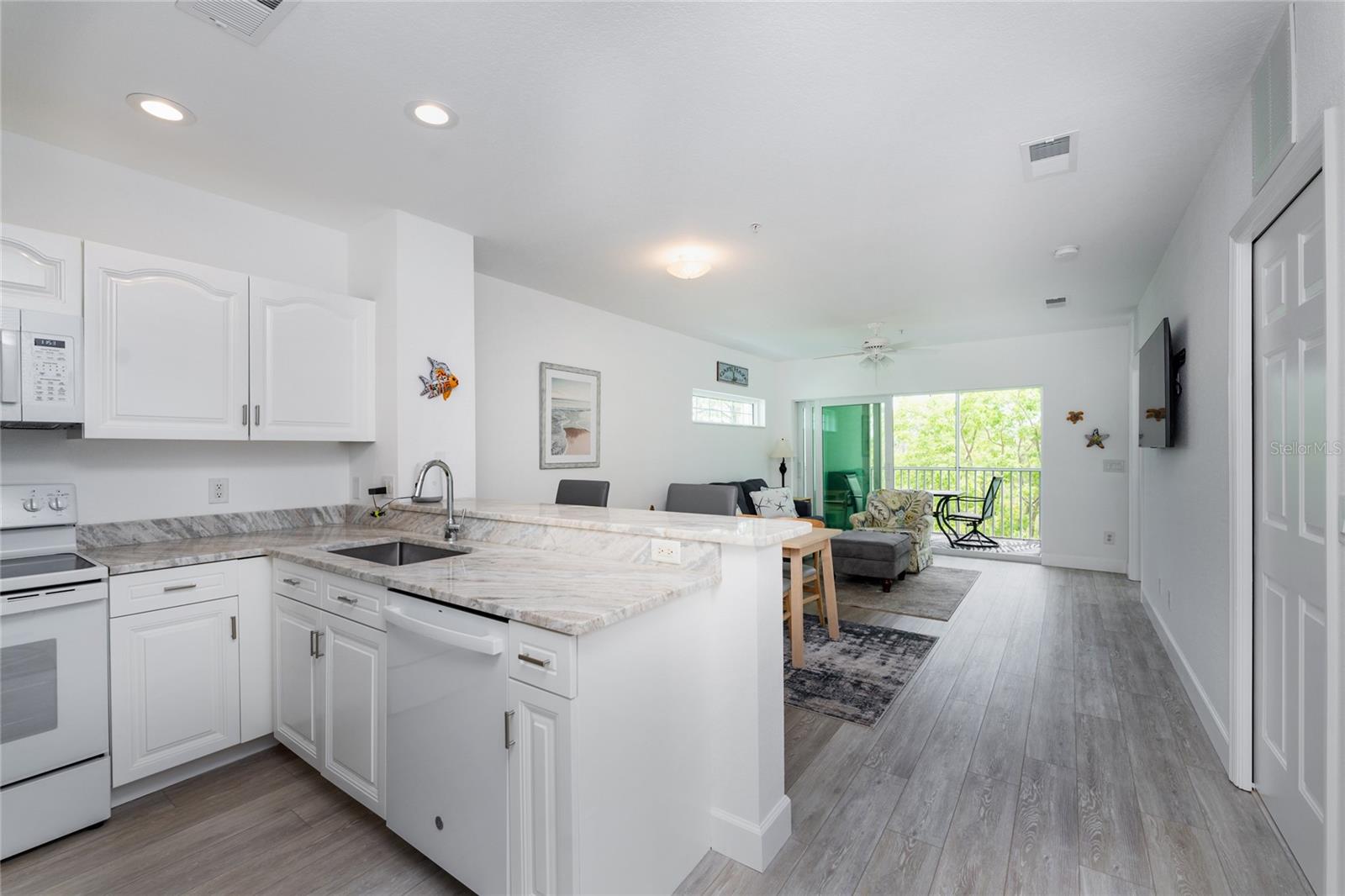 8407 PLACIDA RD #205, PLACIDA, FL, 33946