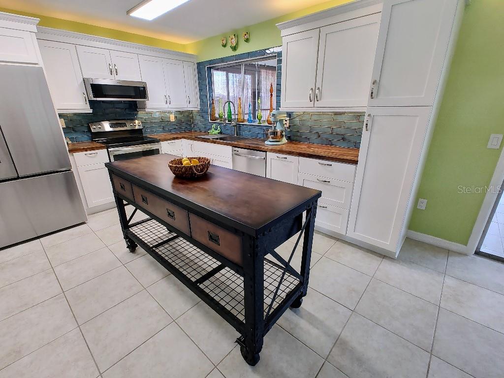 3339 AVANTI CIR, NORTH PORT, FL, 34287