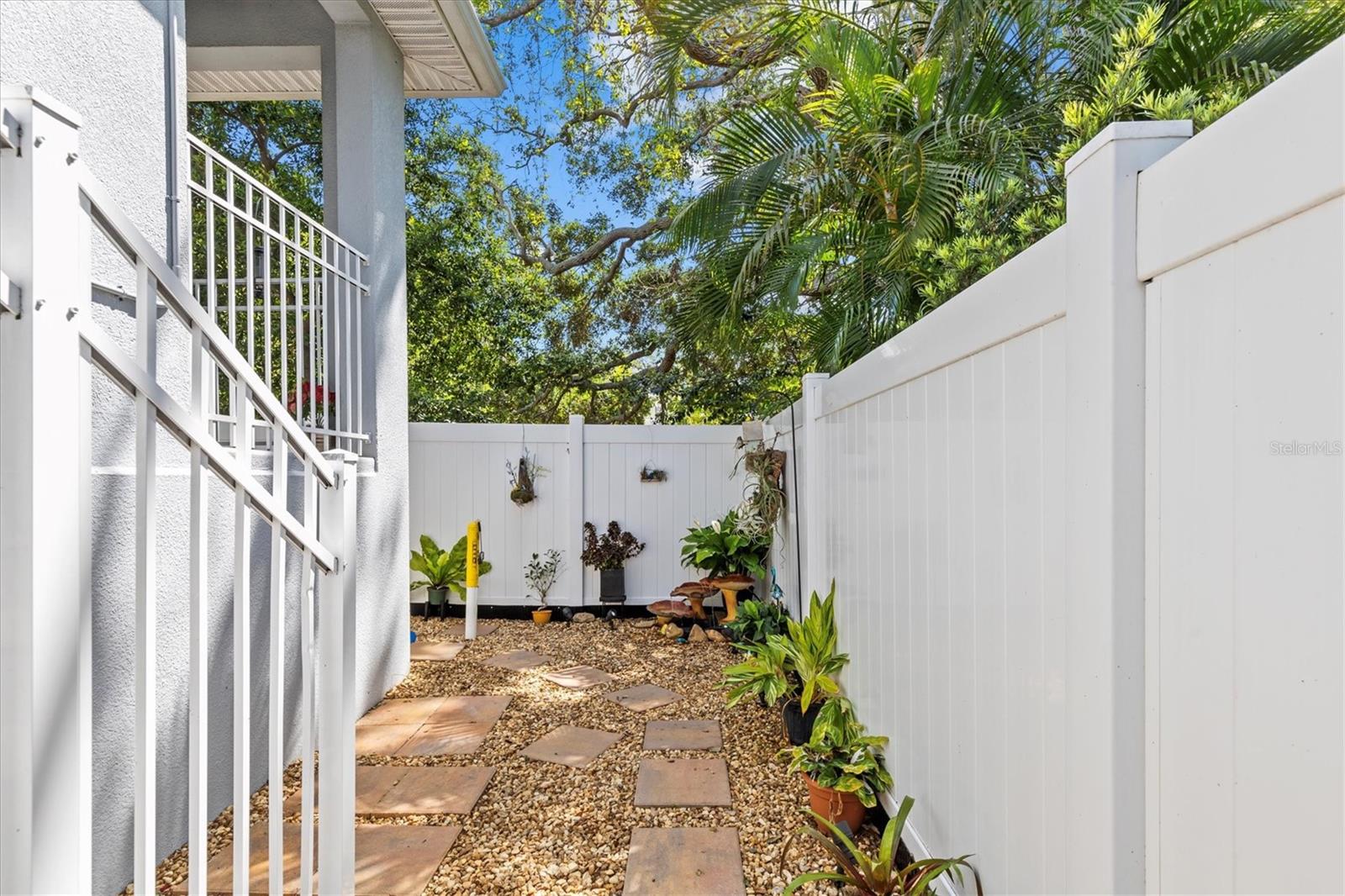 407 BIRDSONG LN, DUNEDIN, FL, 34698