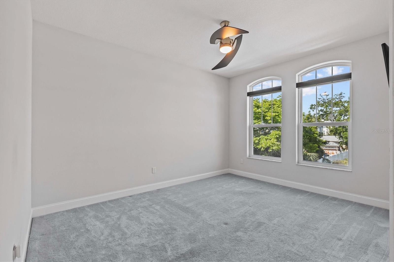 407 BIRDSONG LN, DUNEDIN, FL, 34698