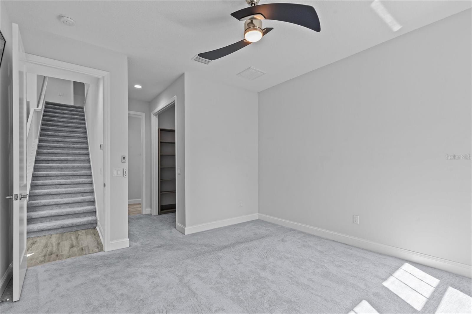 407 BIRDSONG LN, DUNEDIN, FL, 34698