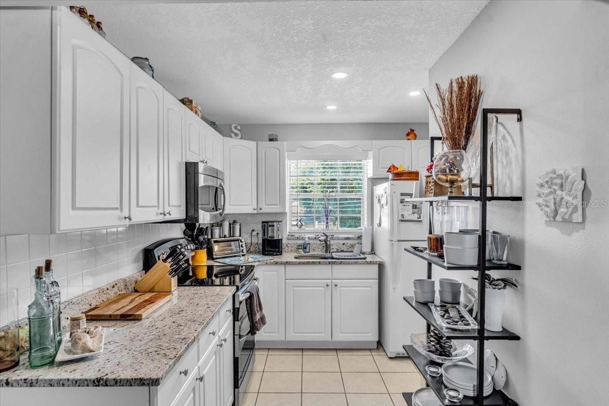 10540 77TH TER #208, SEMINOLE, FL, 33772